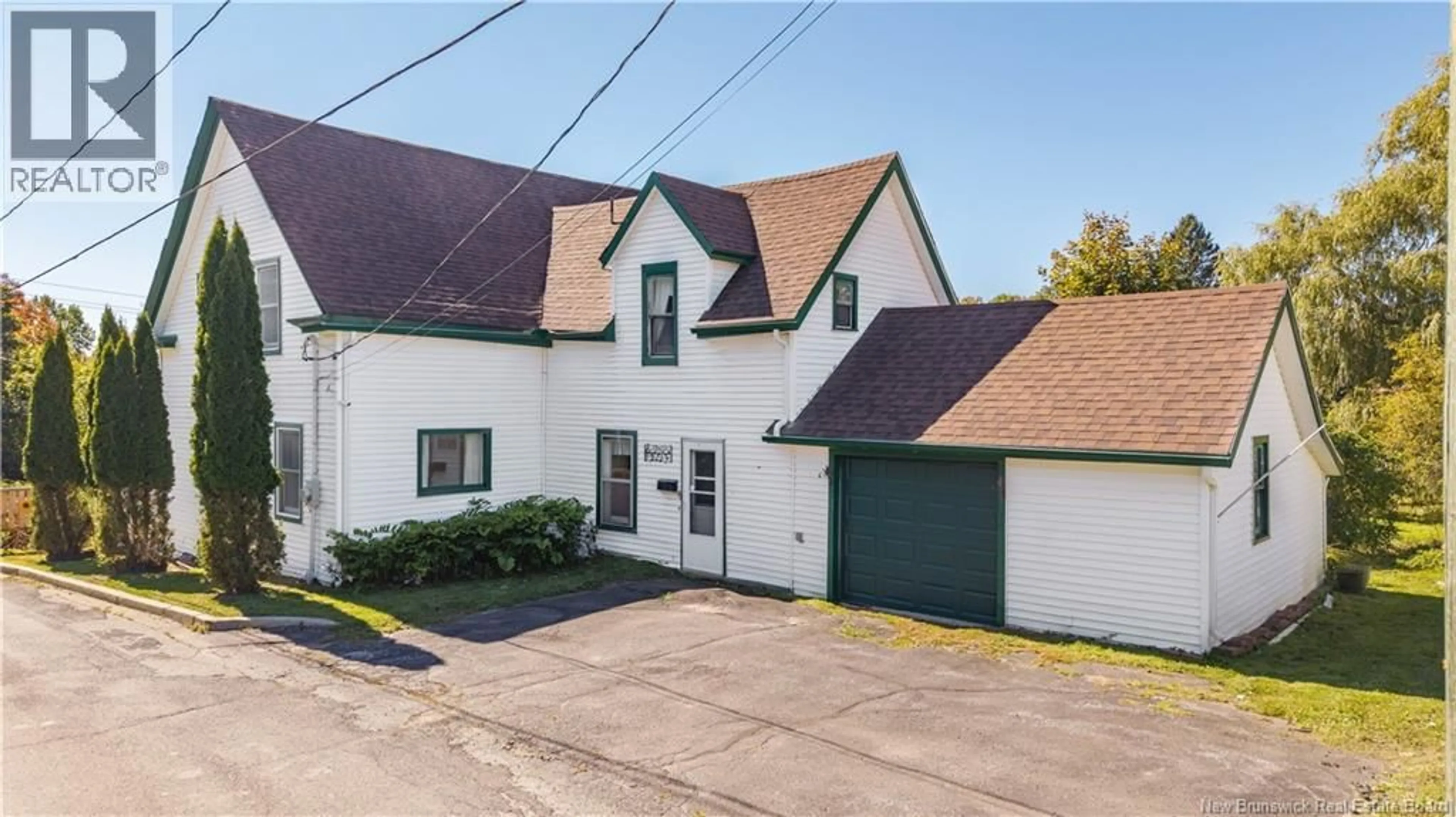 A pic from outside/outdoor area/front of a property/back of a property/a pic from drone, street for 99 UNION STREET, St. Stephen New Brunswick E3L1V7