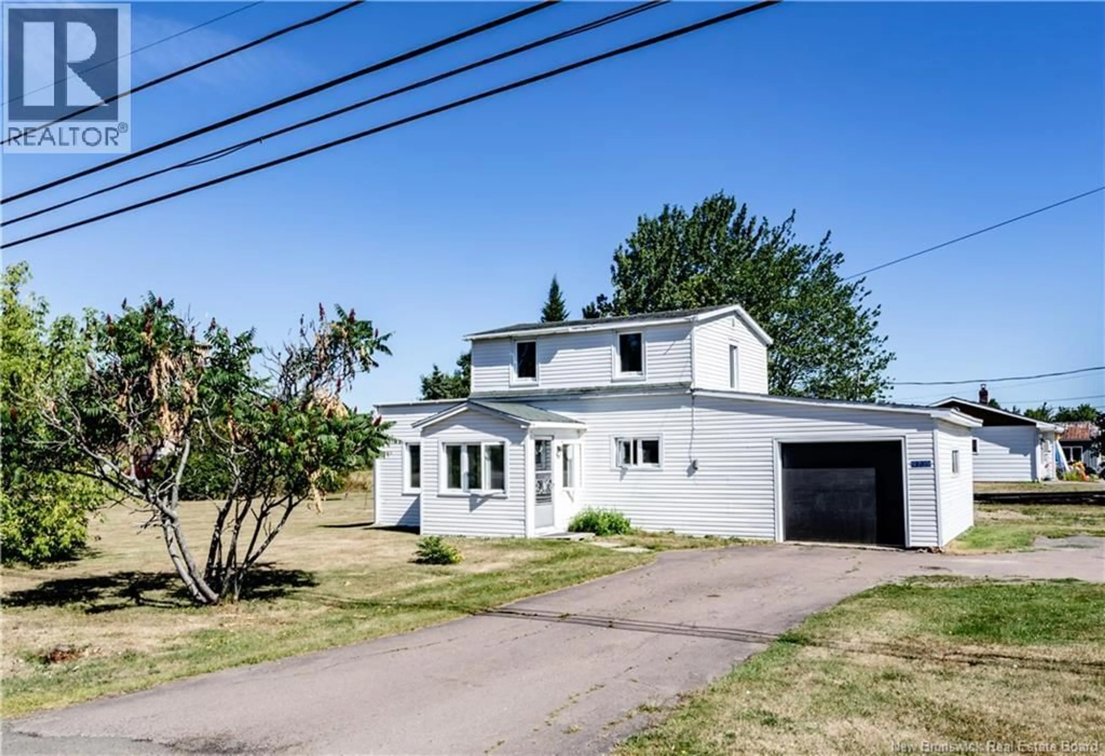 A pic from outside/outdoor area/front of a property/back of a property/a pic from drone, street for 9739 ROUTE 134, Aldouane New Brunswick E4W5J6