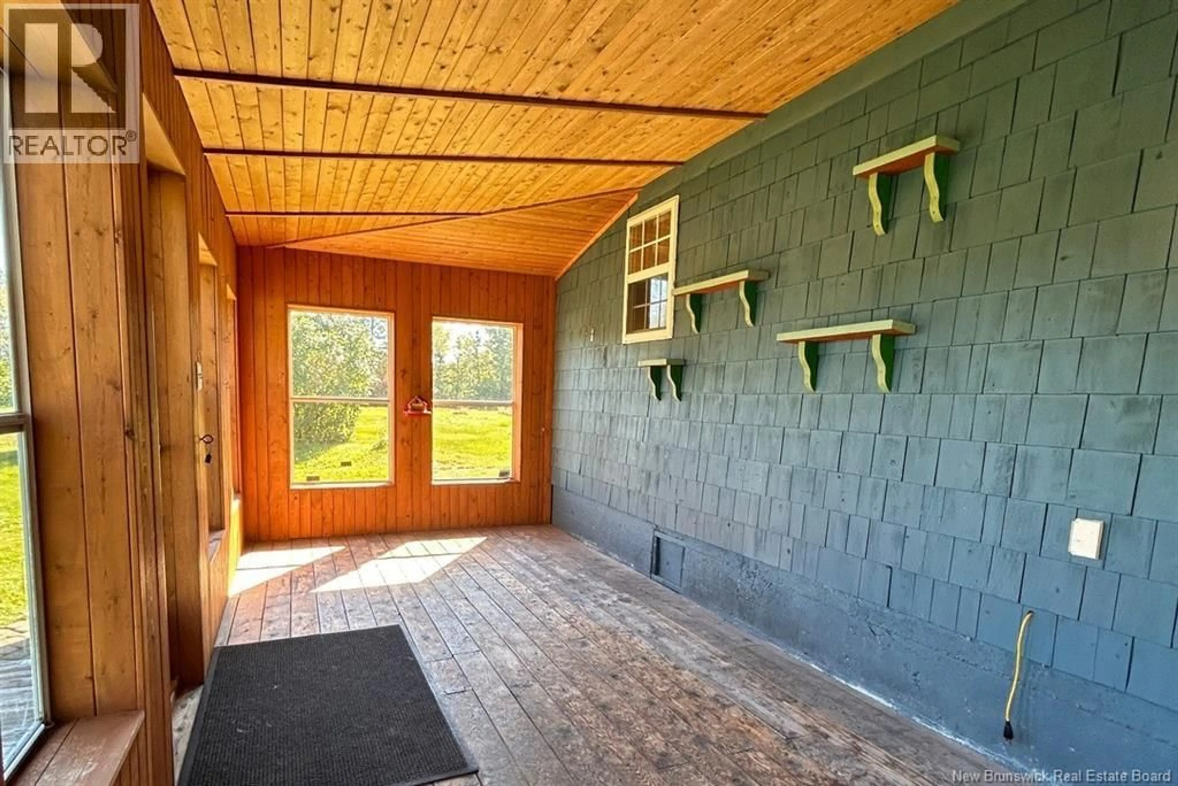 Indoor entryway for 8034 ROUTE 134, Galloway New Brunswick E4W5T4