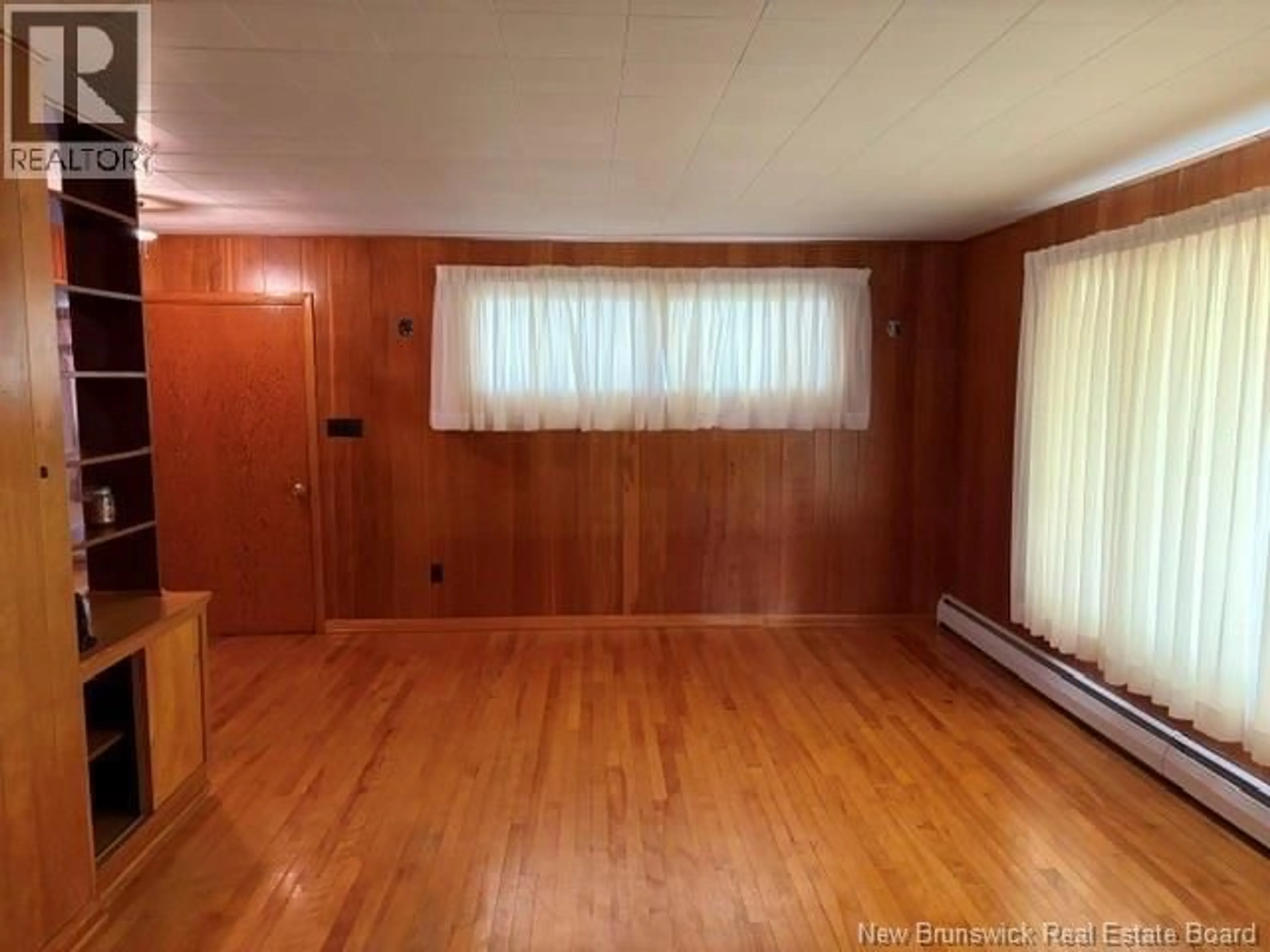 A pic of a room for 1285 ST PETER AVENUE, Bathurst New Brunswick E2A3A4