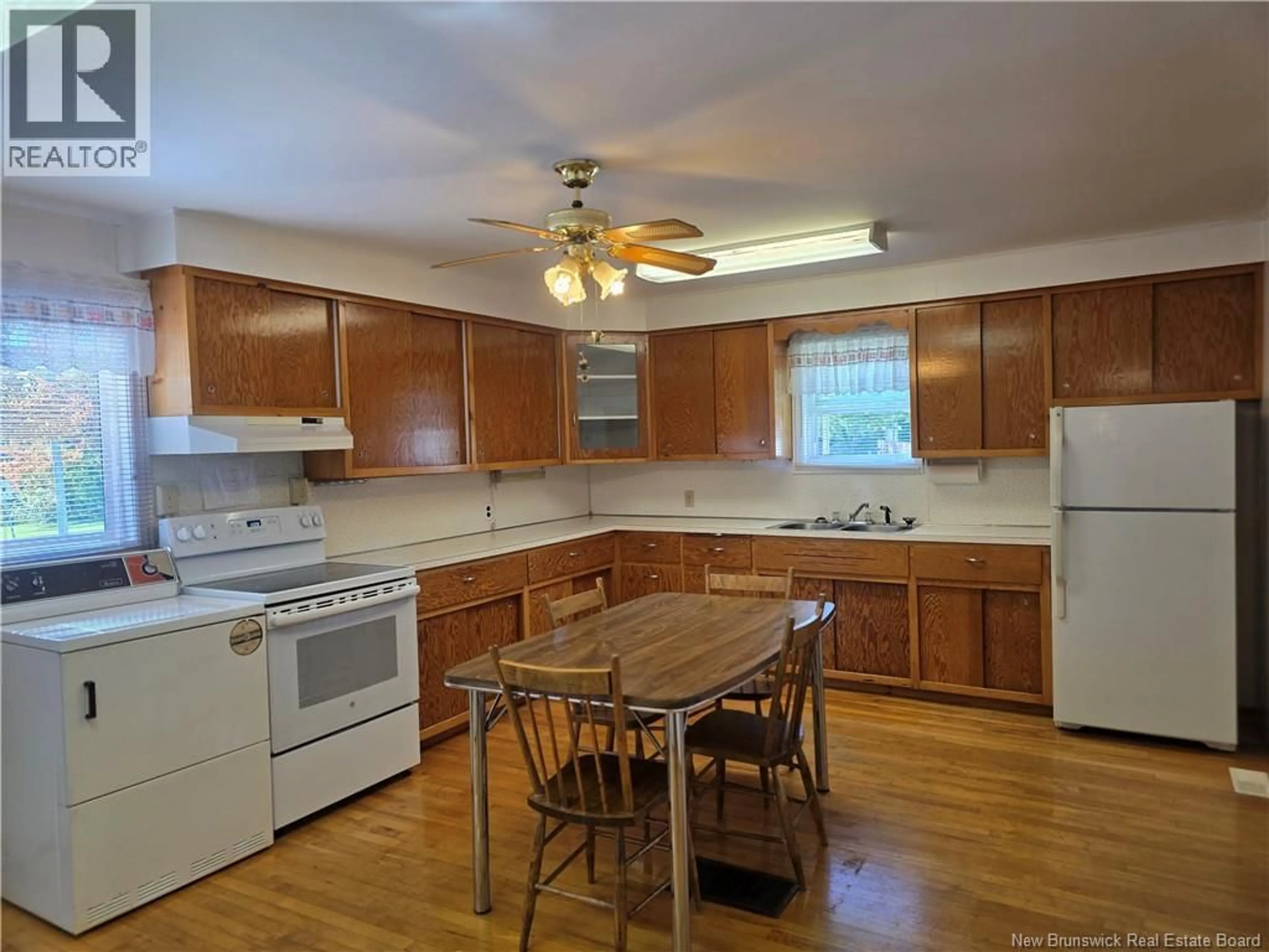 Standard kitchen, wood/laminate floor for 812 FOREST HILL ROAD, Fredericton New Brunswick E3B4K8