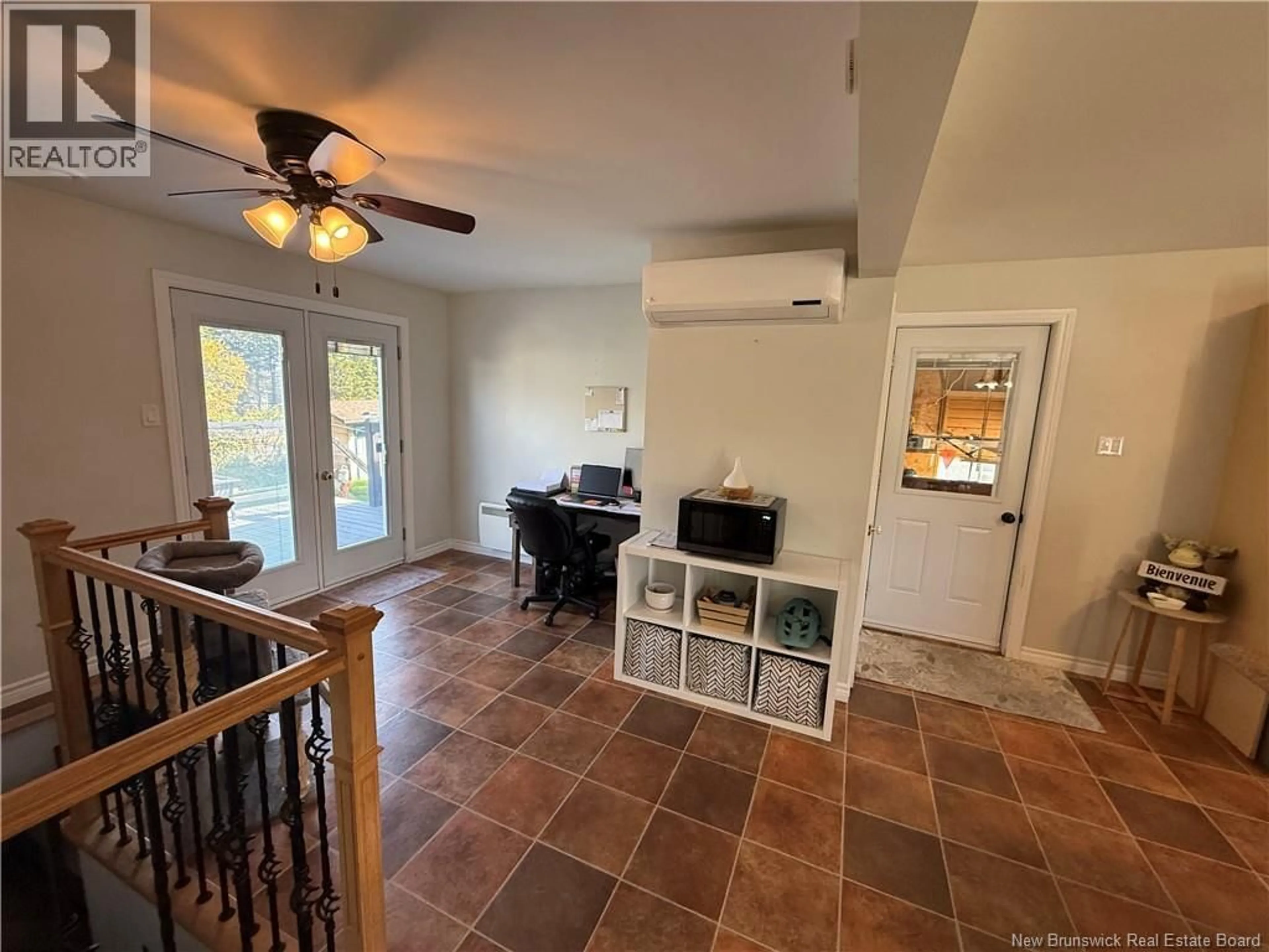 Indoor entryway for 321 ROUTE 134, Petit-Rocher-Nord New Brunswick E8J2E2
