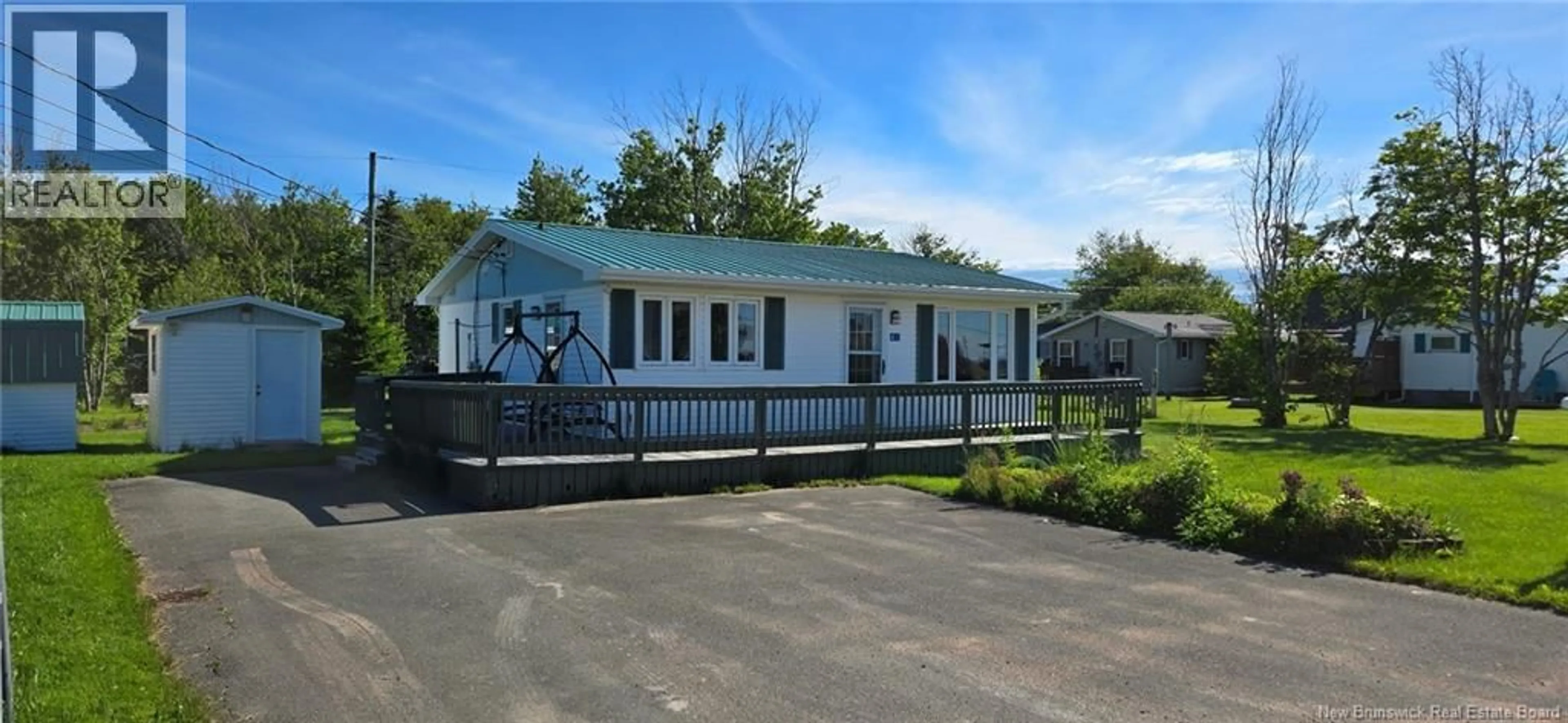 Home with vinyl exterior material, building for 61 BAYBREEZE LANE, Grand-Barachois New Brunswick E4P6W9