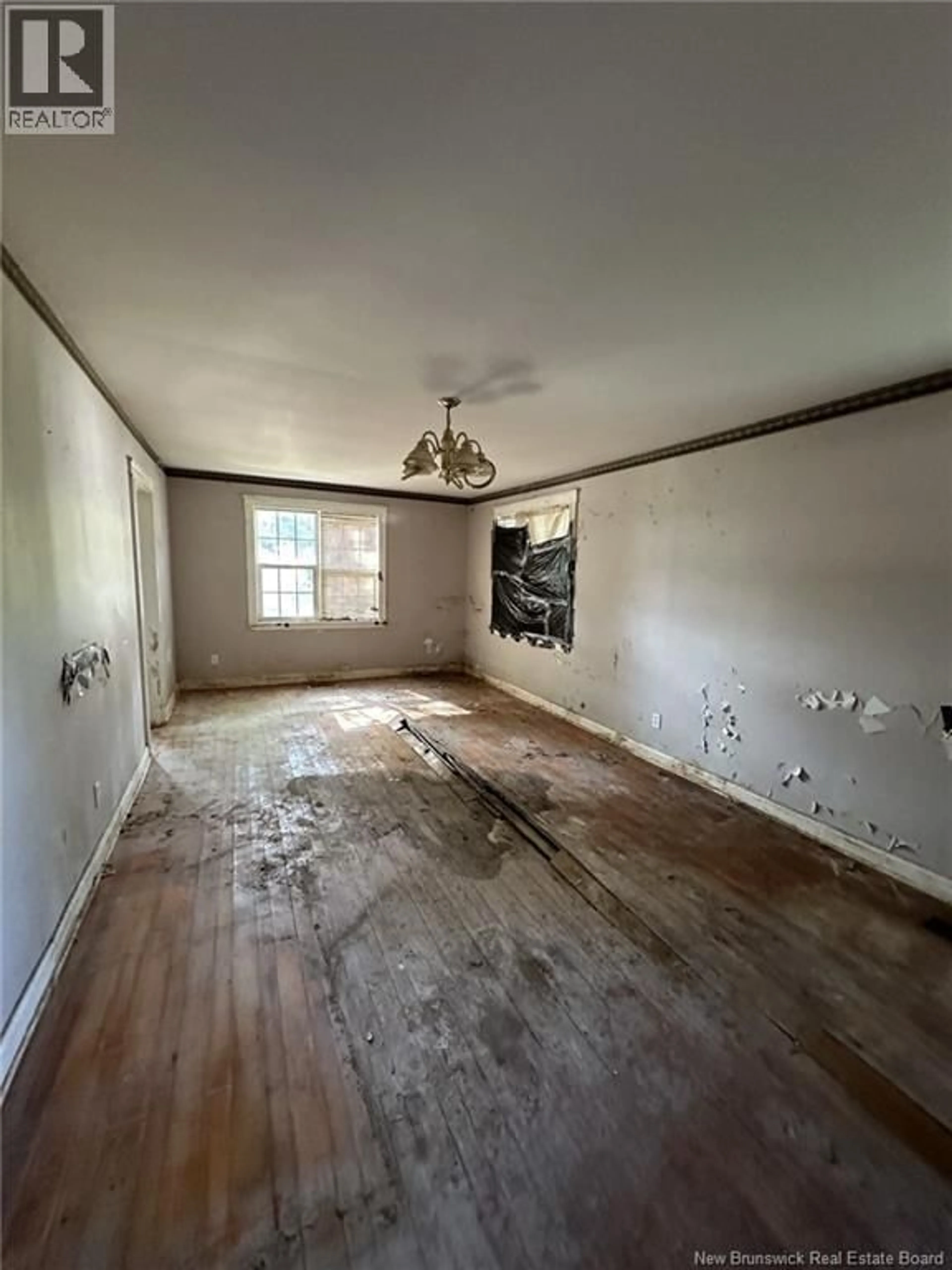 A pic of a room for 52 CHESTNUT STREET, Minto New Brunswick E4B3L5