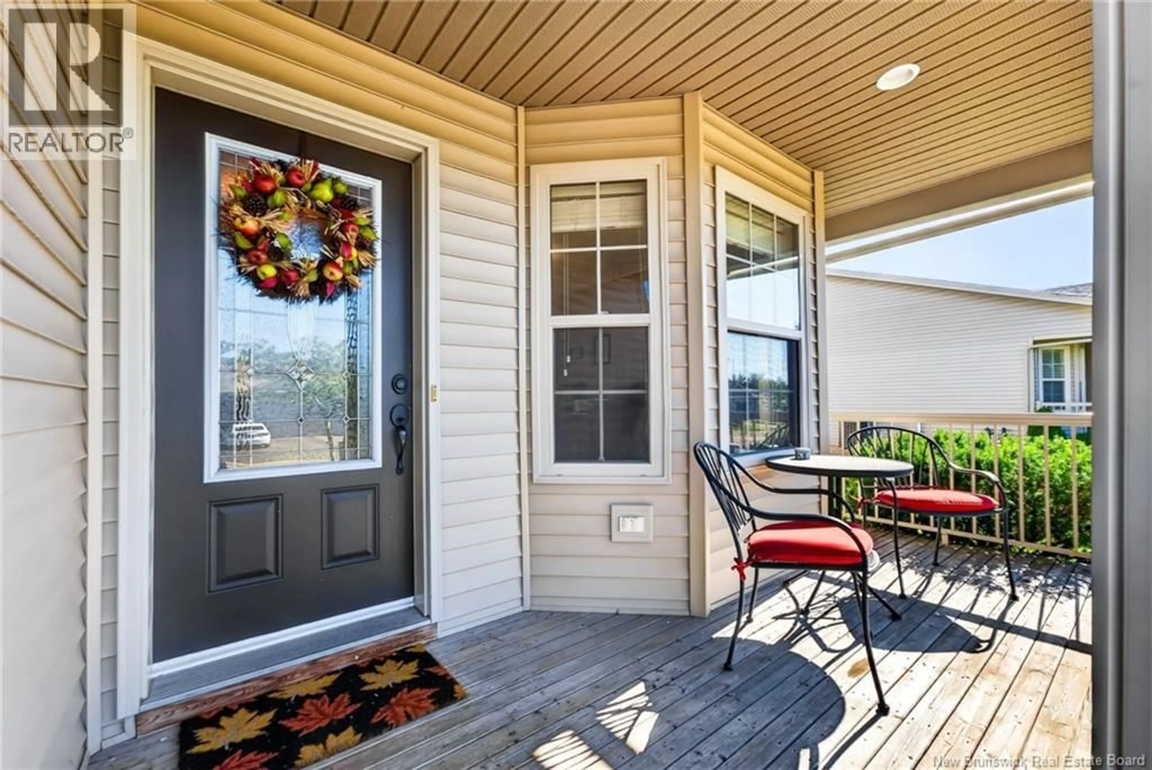Indoor entryway for 51 THORNHILL CRESCENT, Moncton New Brunswick E1A6B1