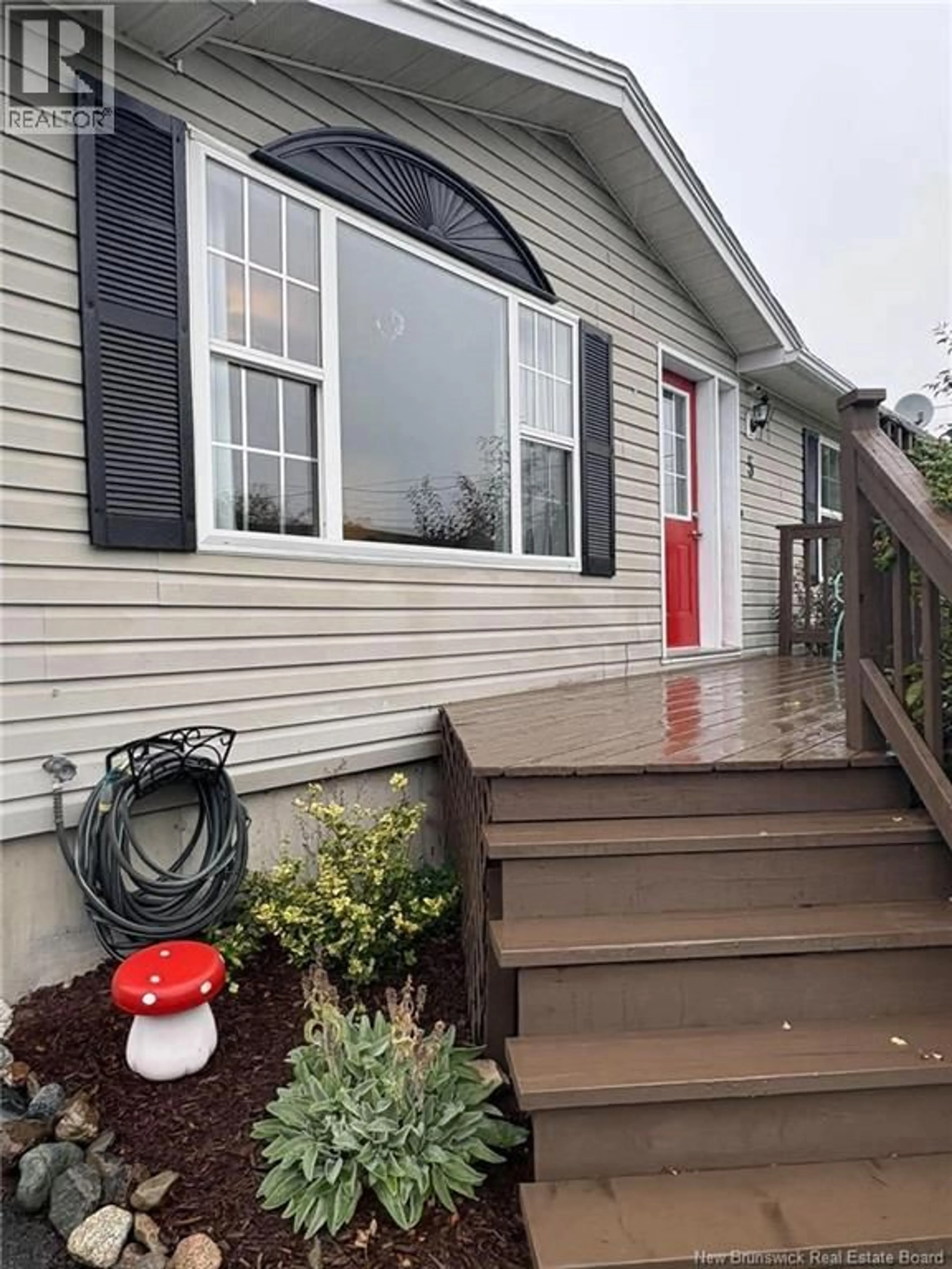 Home with vinyl exterior material, street for 5 SINCLAIR STREET, St. Stephen New Brunswick E3L3C8