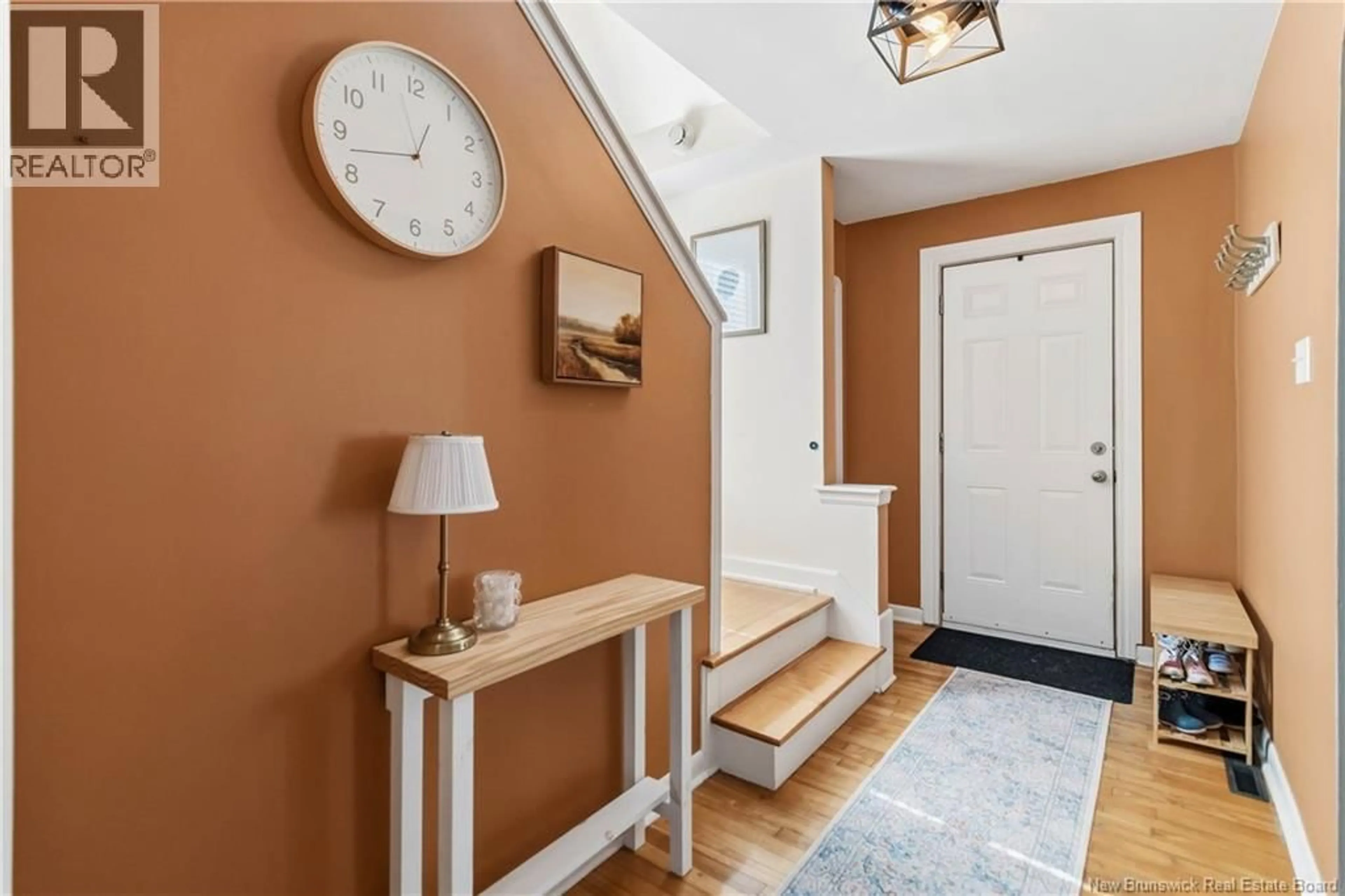 Indoor entryway for 165 WEST LANE LANE, Moncton New Brunswick E1C6V1