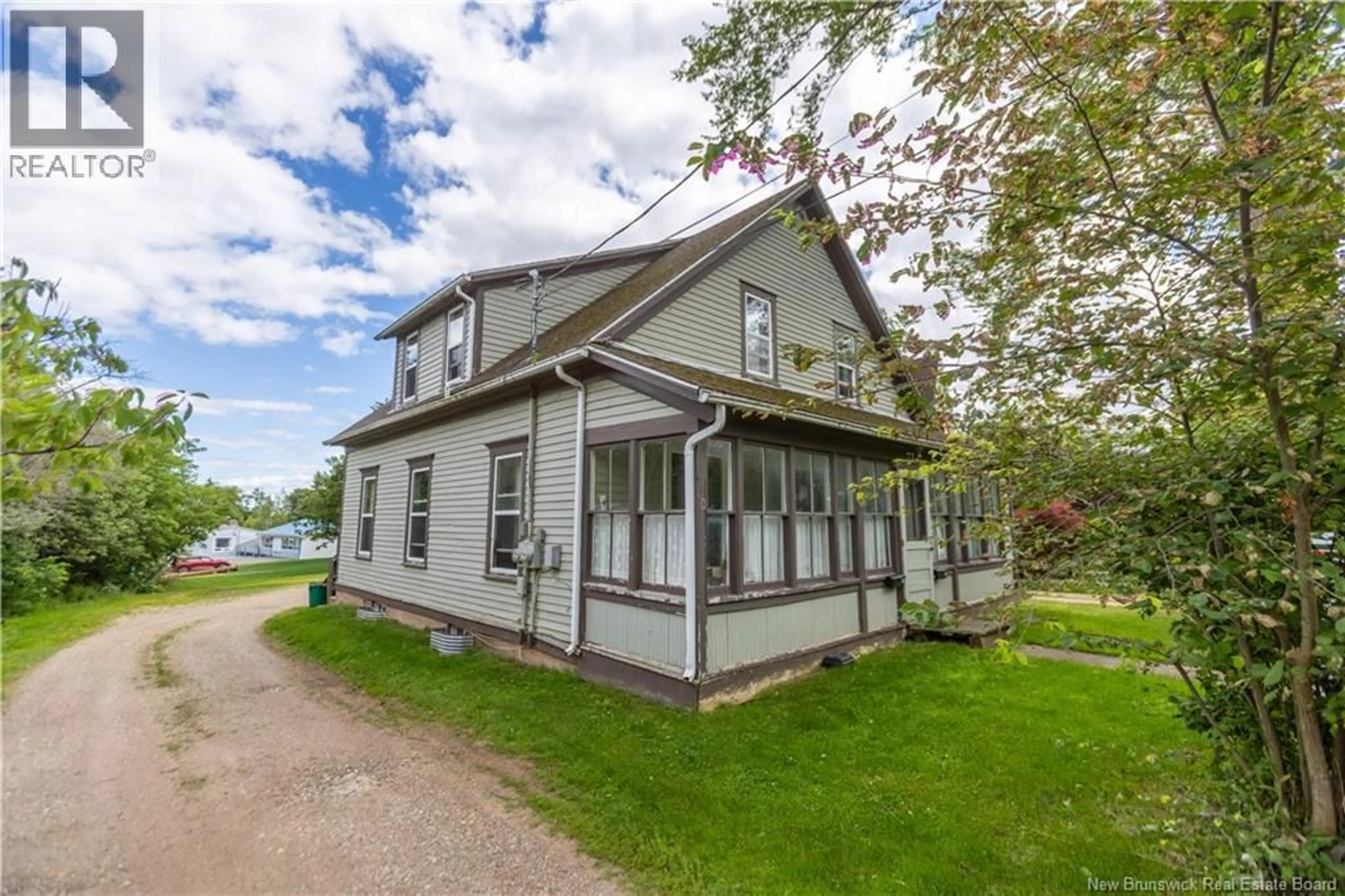 Unknown for 72 SALEM STREET, Sackville New Brunswick E4L4J9
