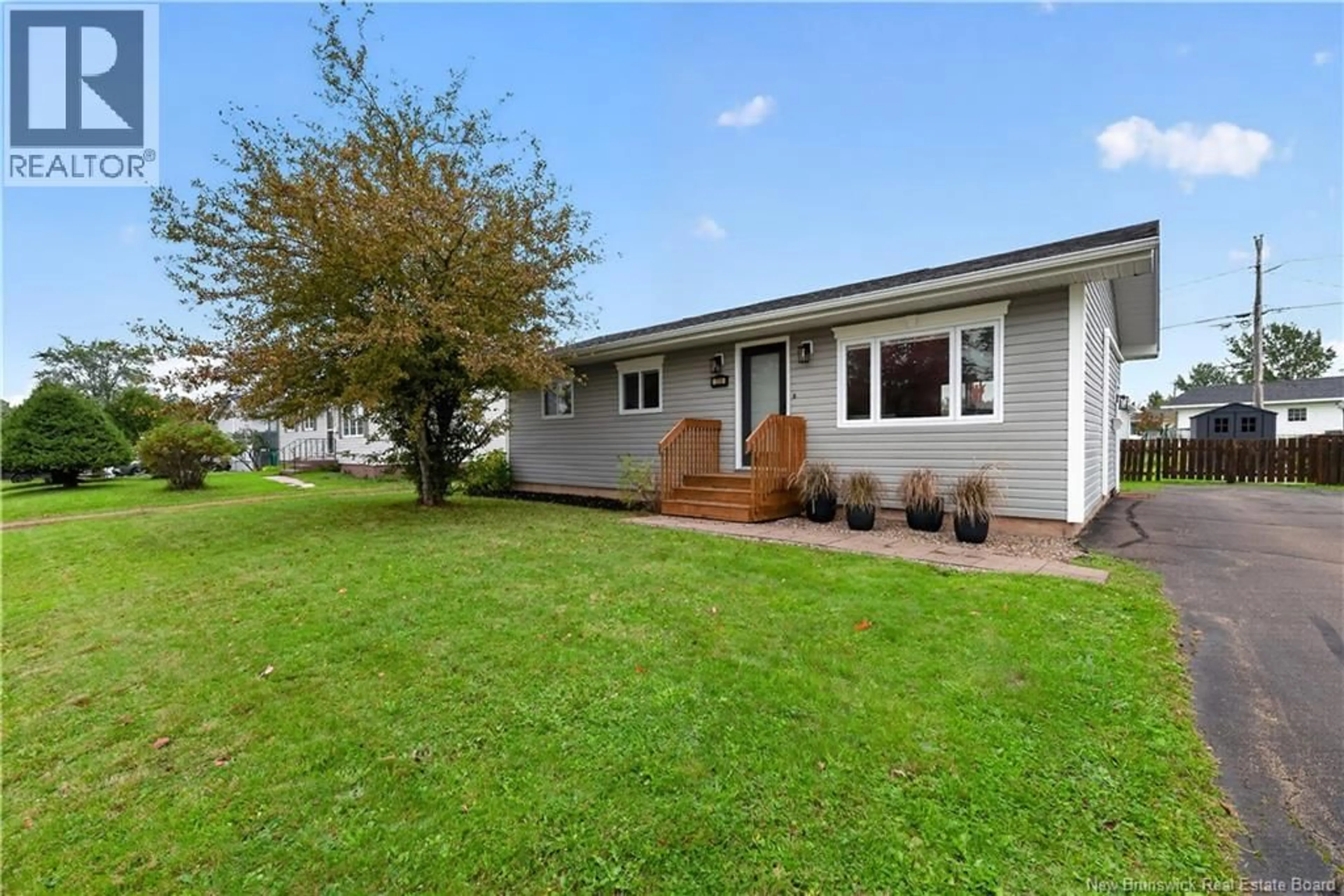 Home with vinyl exterior material, unknown for 126 BARRIEAU ROAD, Moncton New Brunswick E1G1J7