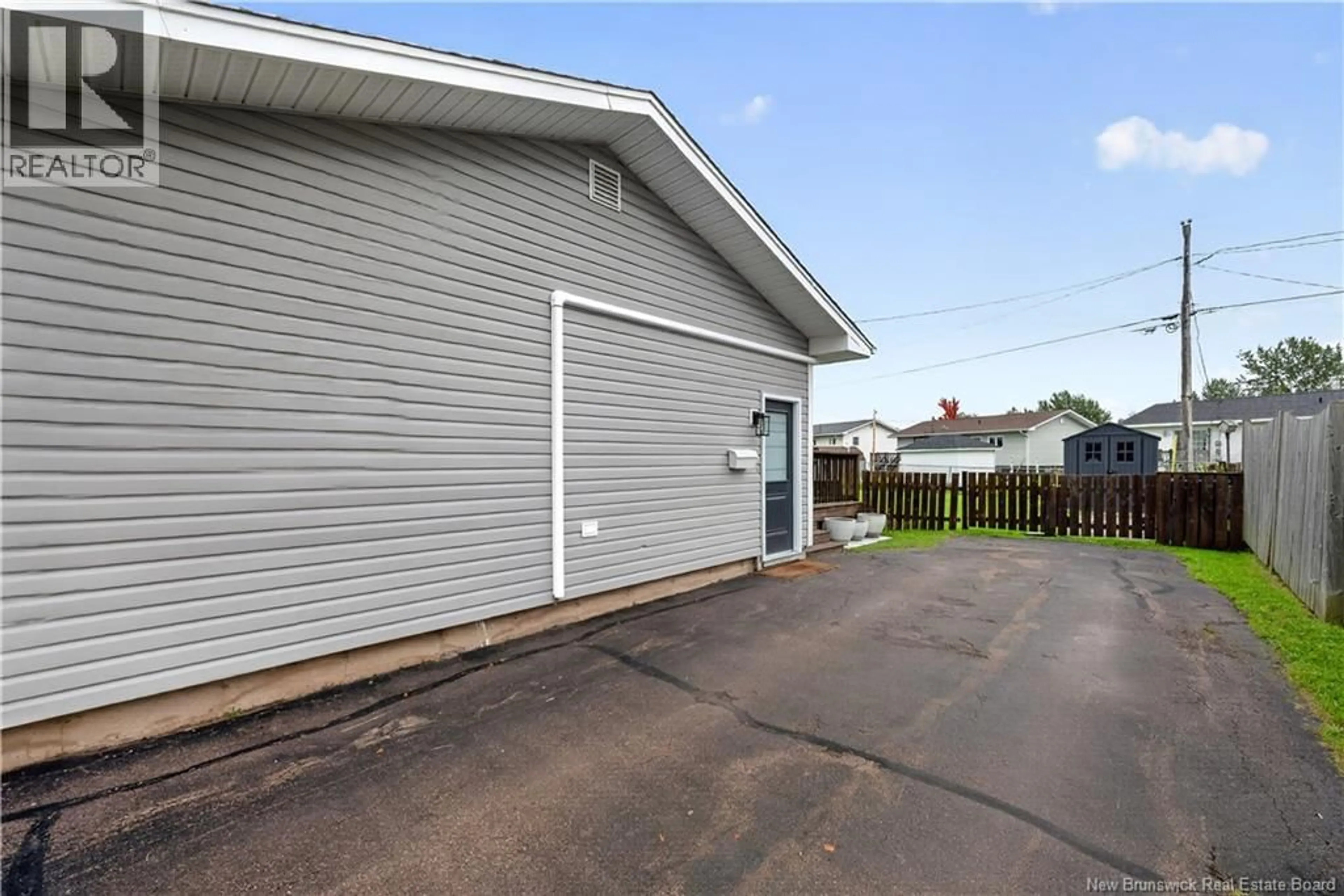 Indoor garage for 126 BARRIEAU ROAD, Moncton New Brunswick E1G1J7