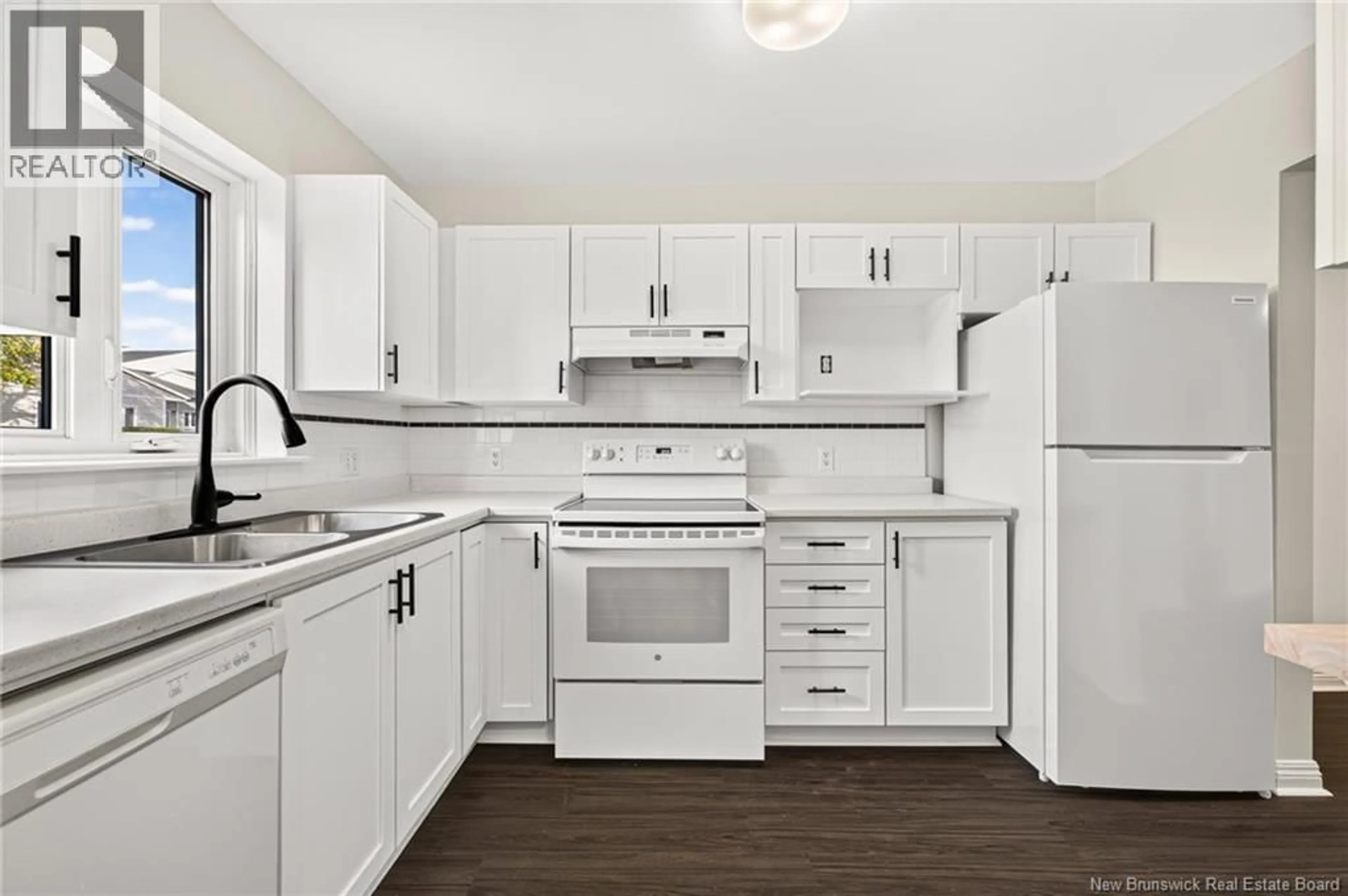 Standard kitchen, unknown for 18 - 84 SEAMAN STREET, Moncton New Brunswick E1A4B6