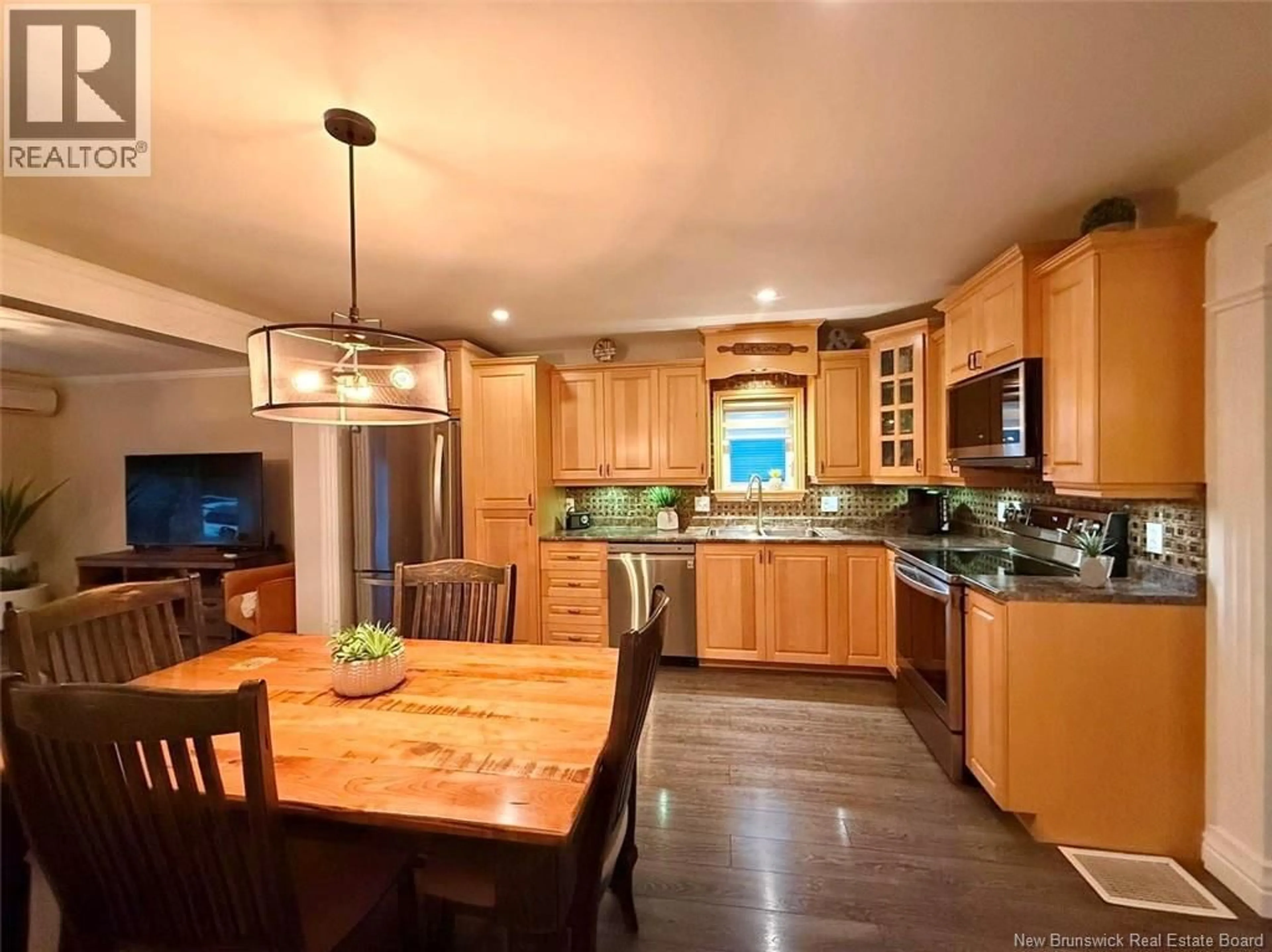 Open concept kitchen, unknown for 5 SAINT-JOSEPH STREET, Sainte-Anne-De-Madawaska New Brunswick E7E1K6