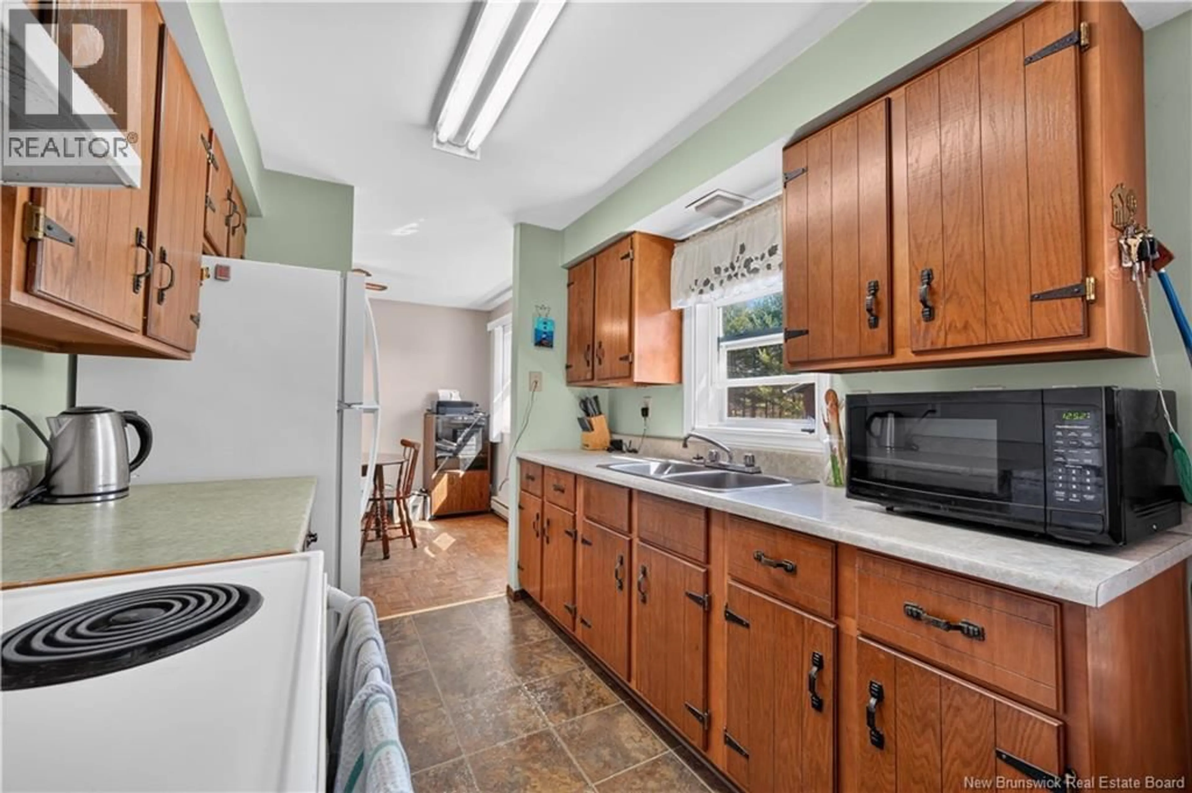Standard kitchen, ceramic/tile floor for 6 CLEARWATER STREET, Nerepis New Brunswick E5K3P2