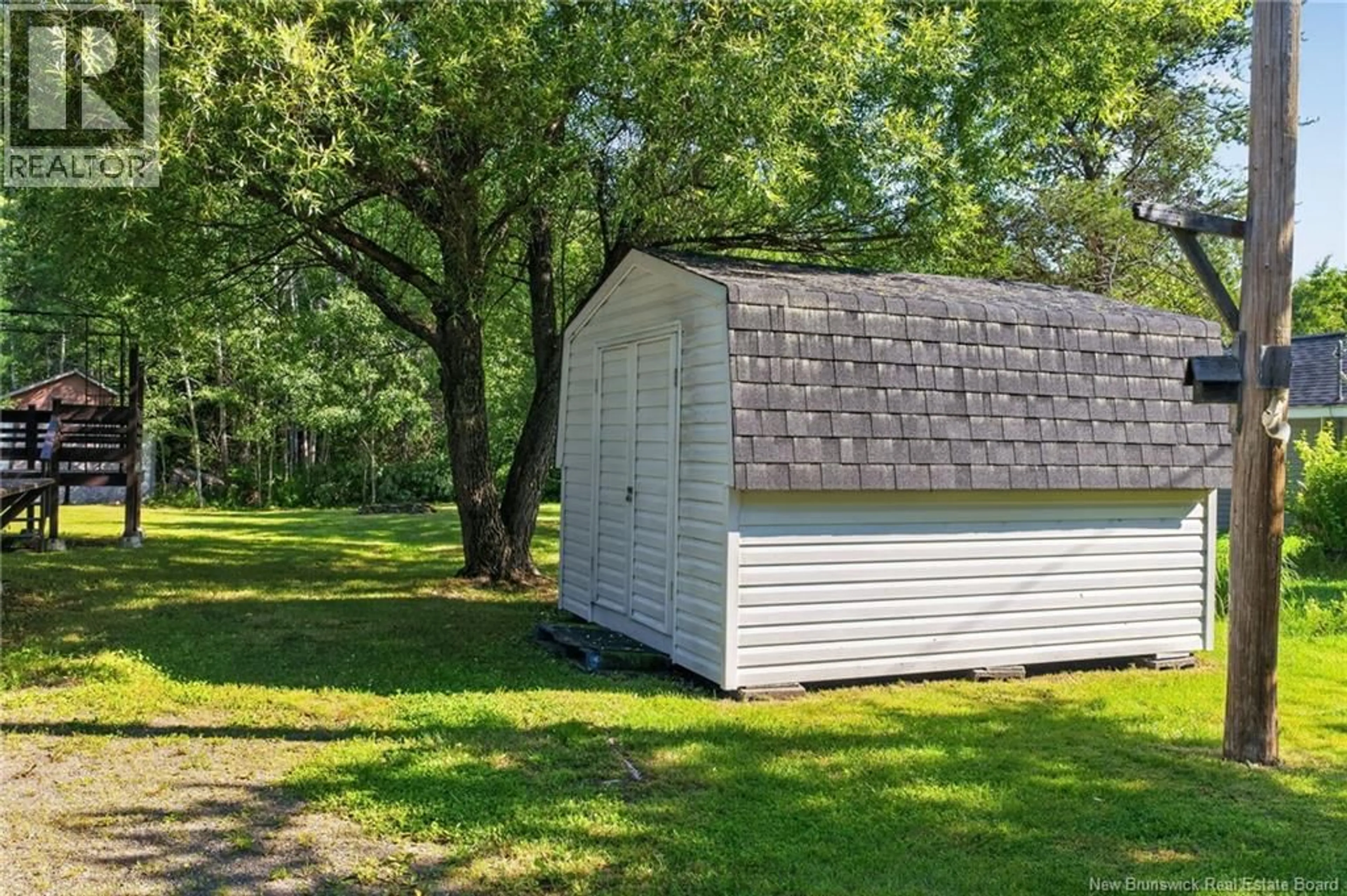 Shed for 19 BECKWITH ROAD, Harcourt New Brunswick E4T2P8