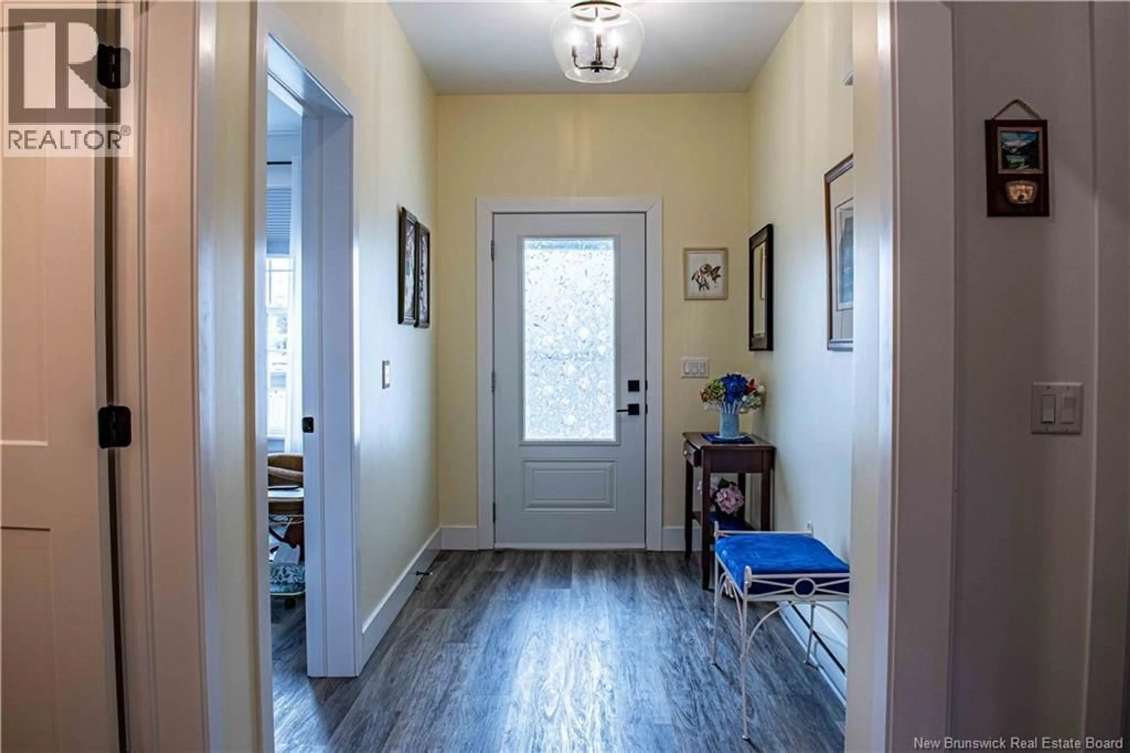 Indoor entryway for 20 LYNDA LANE, New Maryland New Brunswick E3C0N6