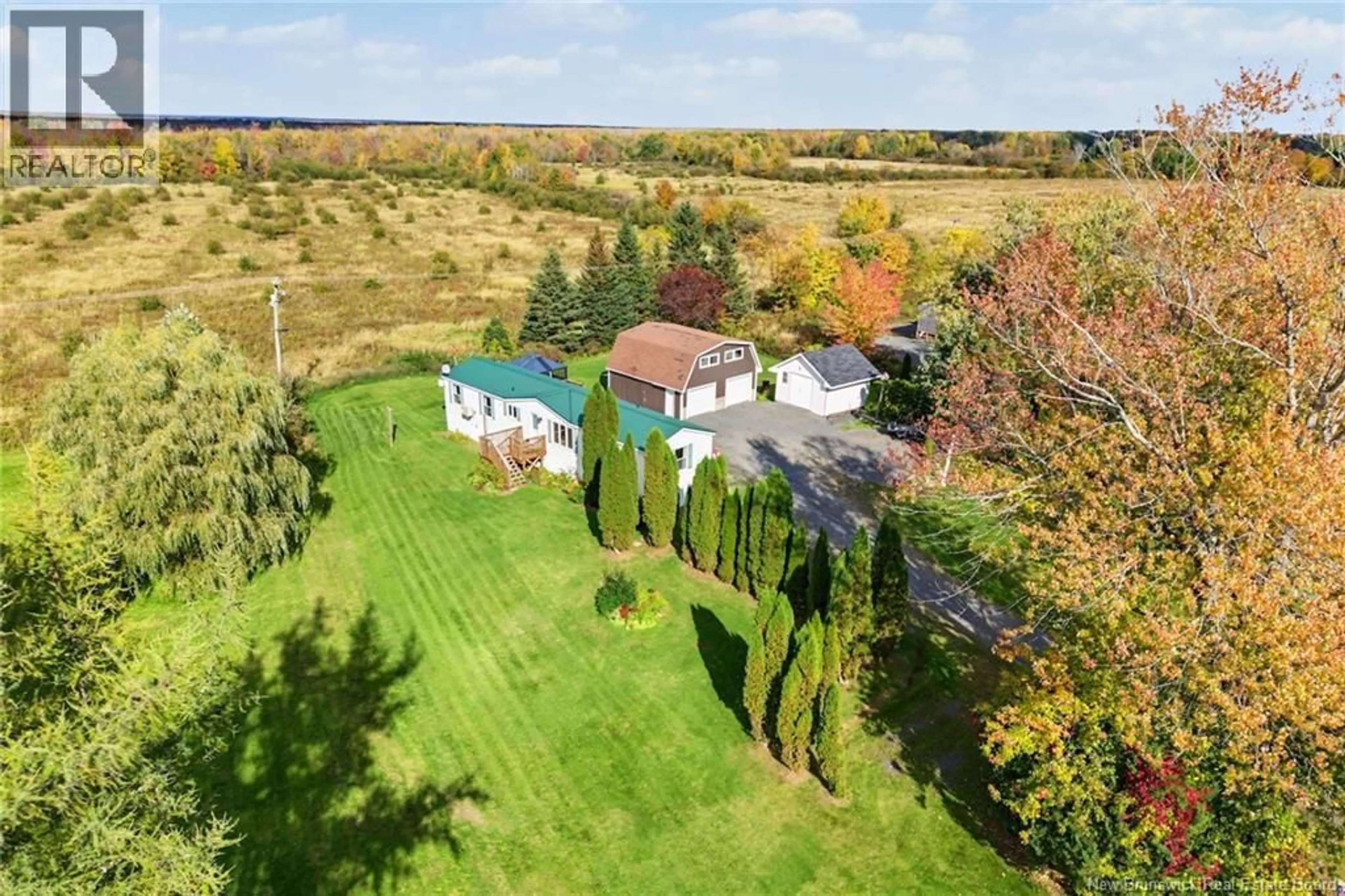 A pic from outside/outdoor area/front of a property/back of a property/a pic from drone, unknown for 1711 ROUTE 105, Maugerville New Brunswick E3A8J4