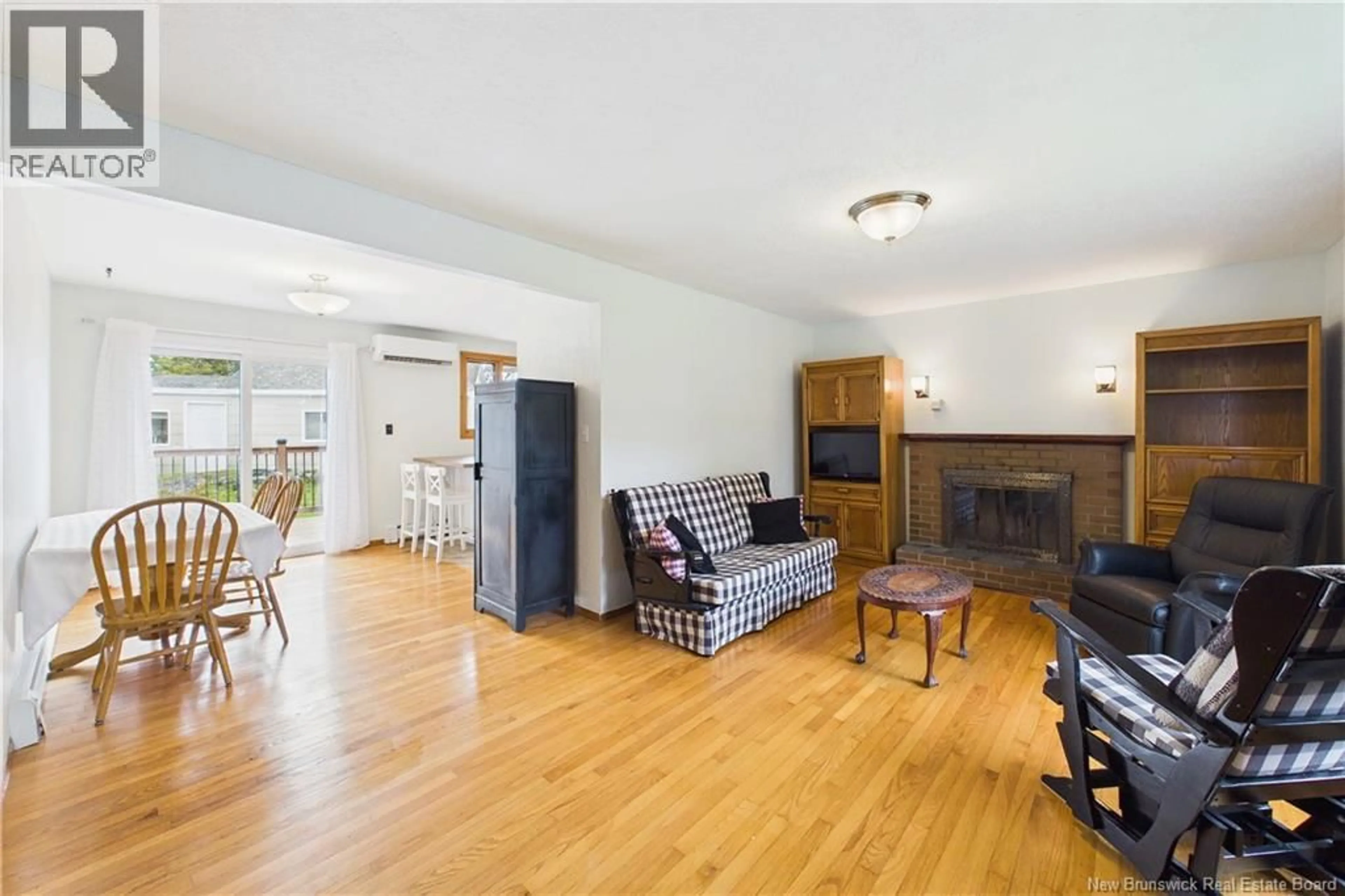Living room with furniture, unknown for 460 LAWRENCE STREET, Saint John New Brunswick E2M2Z2