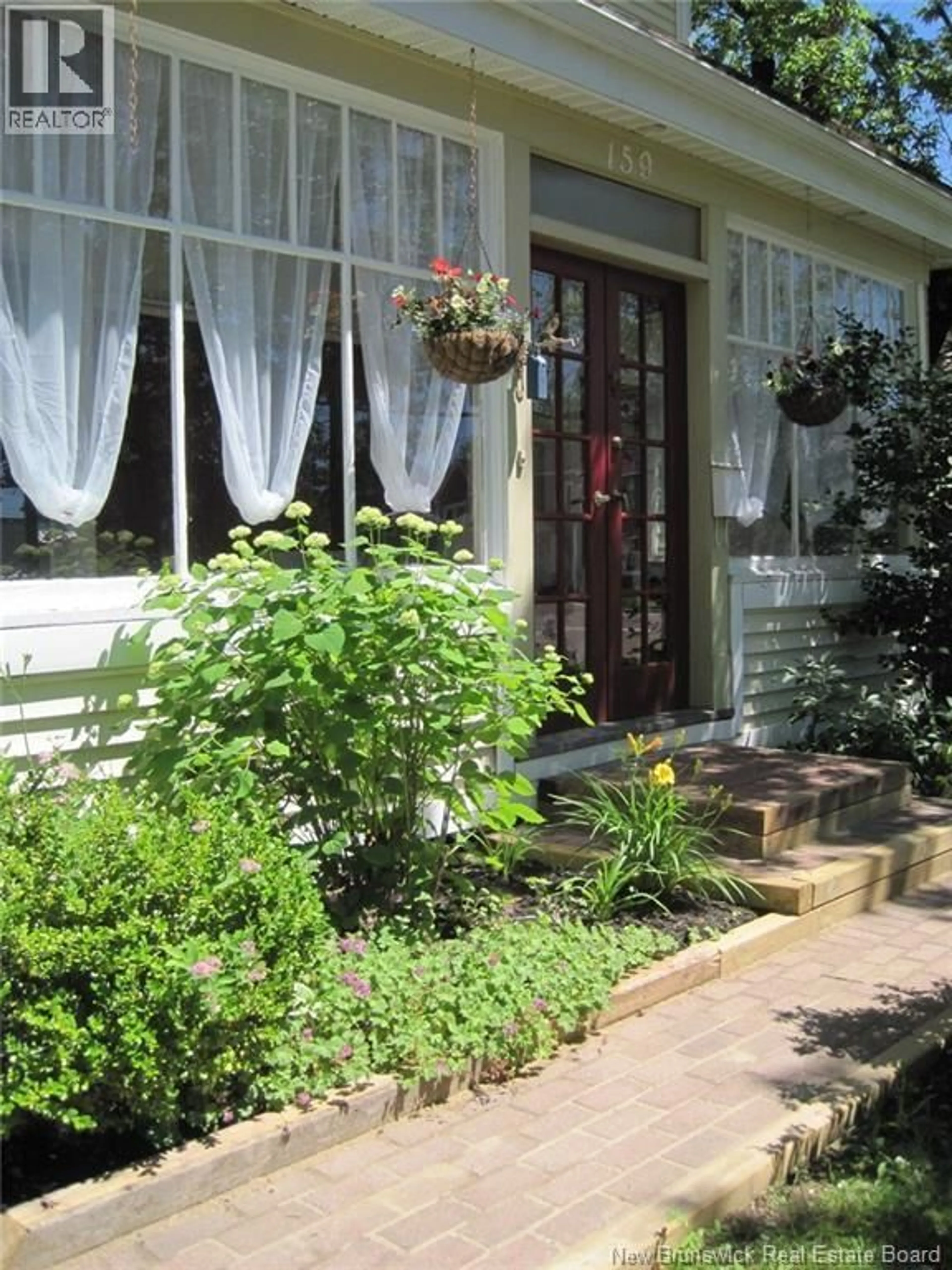 Patio, street for 159 DOMINION STREET, Moncton New Brunswick E1C6H2