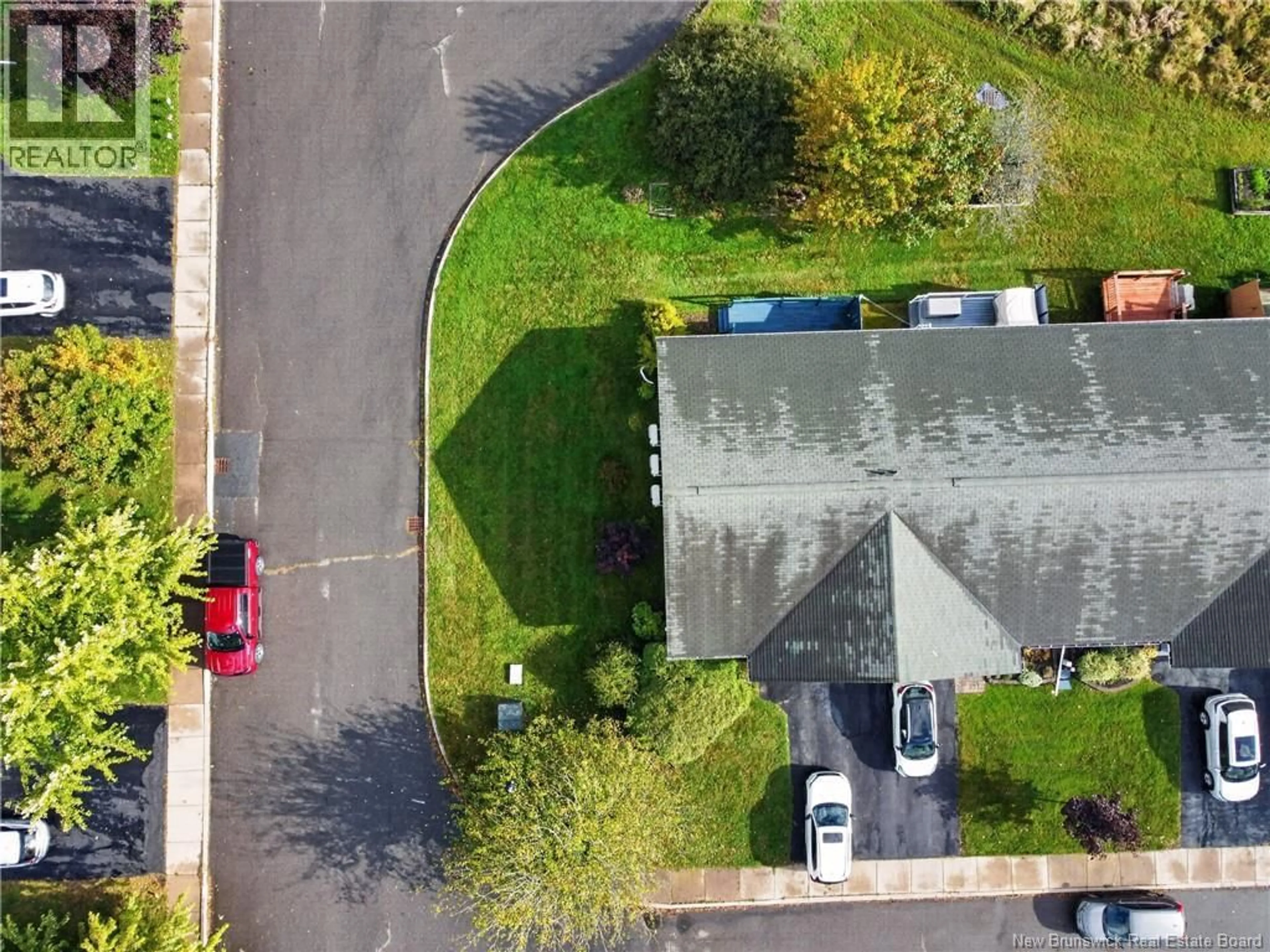 A pic from outside/outdoor area/front of a property/back of a property/a pic from drone, street for 38 THISTLE STREET, Saint John New Brunswick E2M5T1