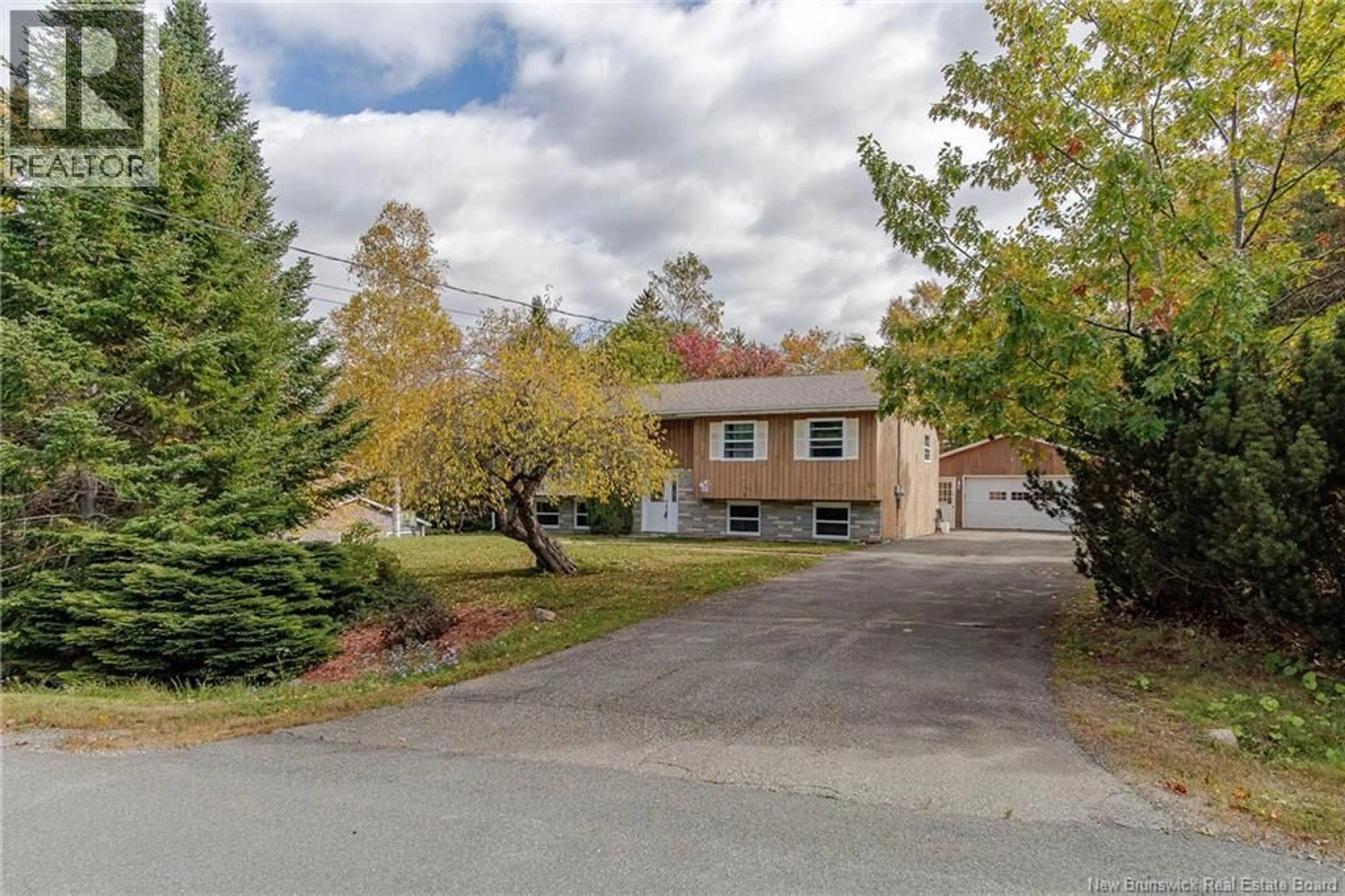 A pic from outside/outdoor area/front of a property/back of a property/a pic from drone, street for 59 MALLARD DRIVE, Grand Bay-Westfield New Brunswick E5K3K5