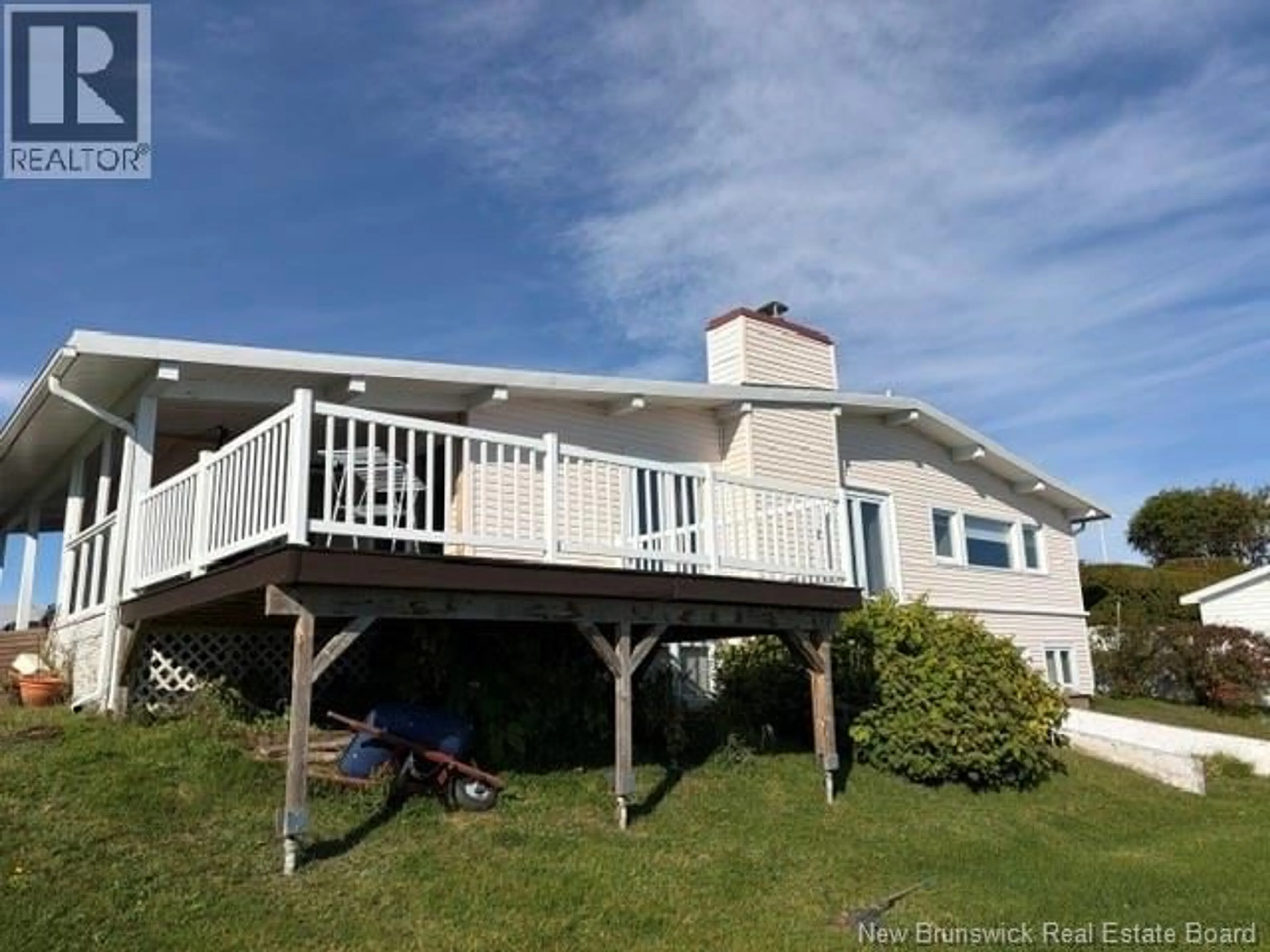 A pic from outside/outdoor area/front of a property/back of a property/a pic from drone, water/lake/river/ocean view for 1015 WINSTON CRESCENT, Bathurst New Brunswick E2A4G6