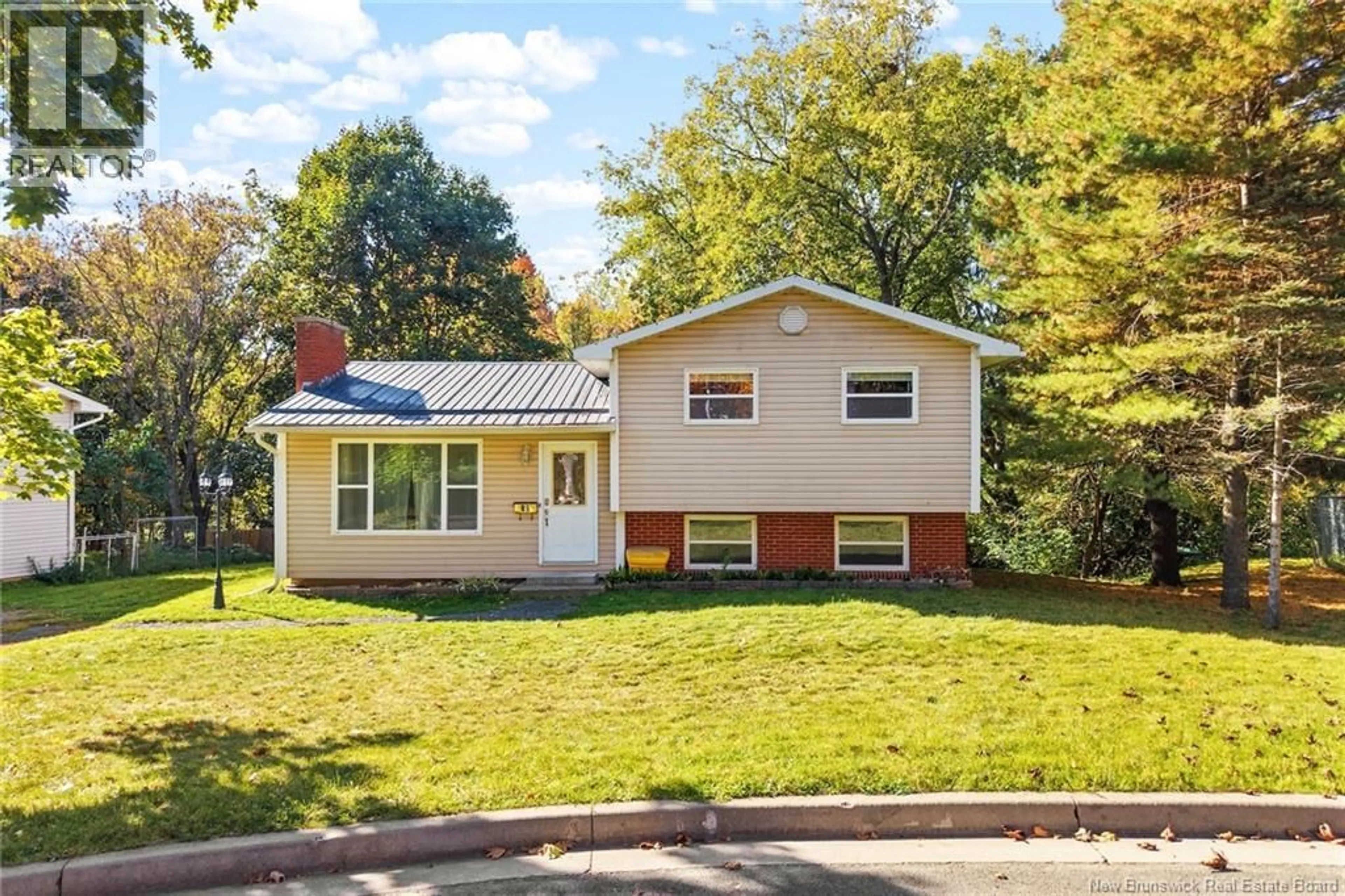 Home with vinyl exterior material, street for 30 FLETCHER COURT, Fredericton New Brunswick E3A4T4