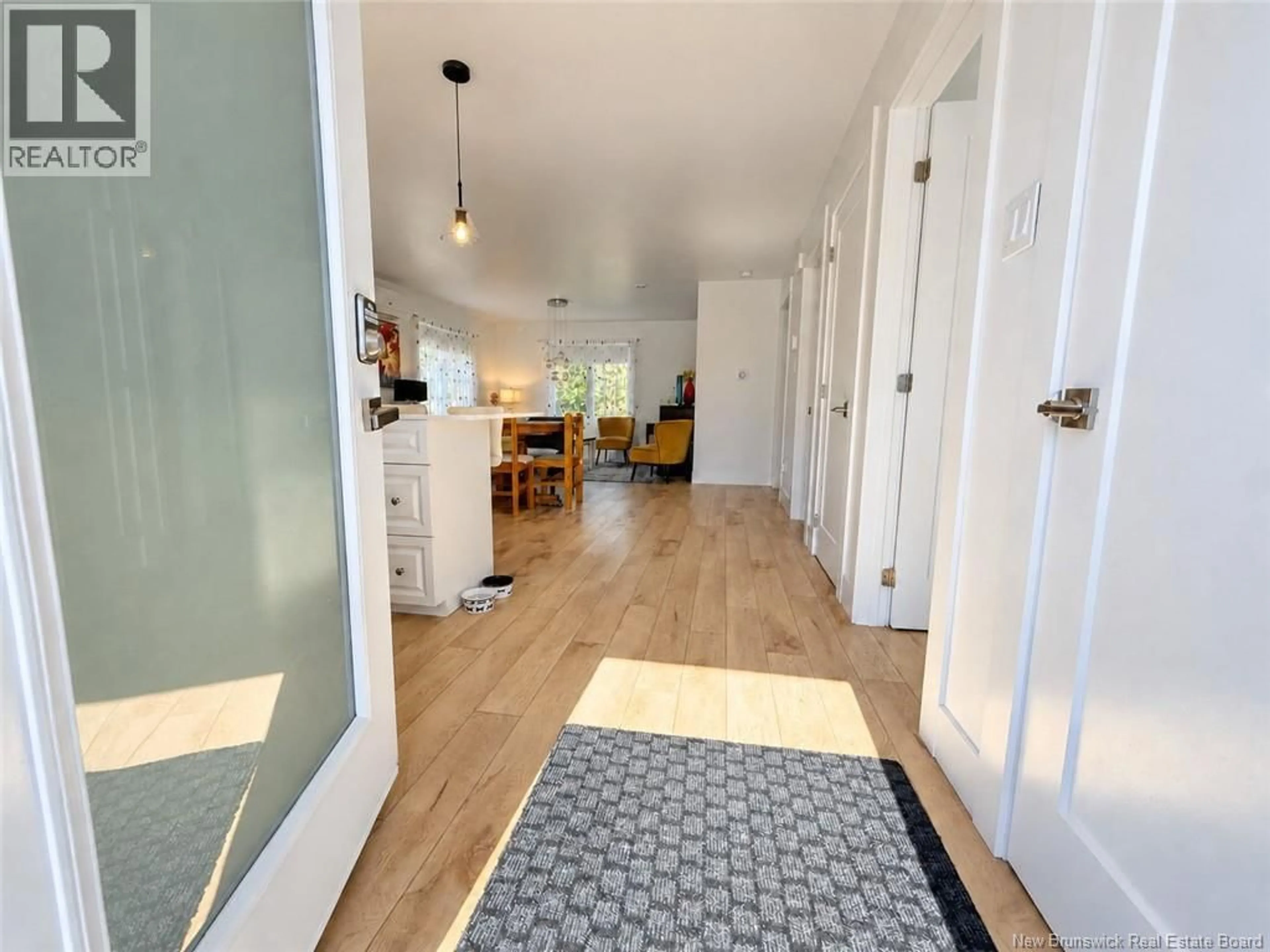 Indoor entryway for 137 LEBLANC AVENUE, Shediac New Brunswick E4P1Y6