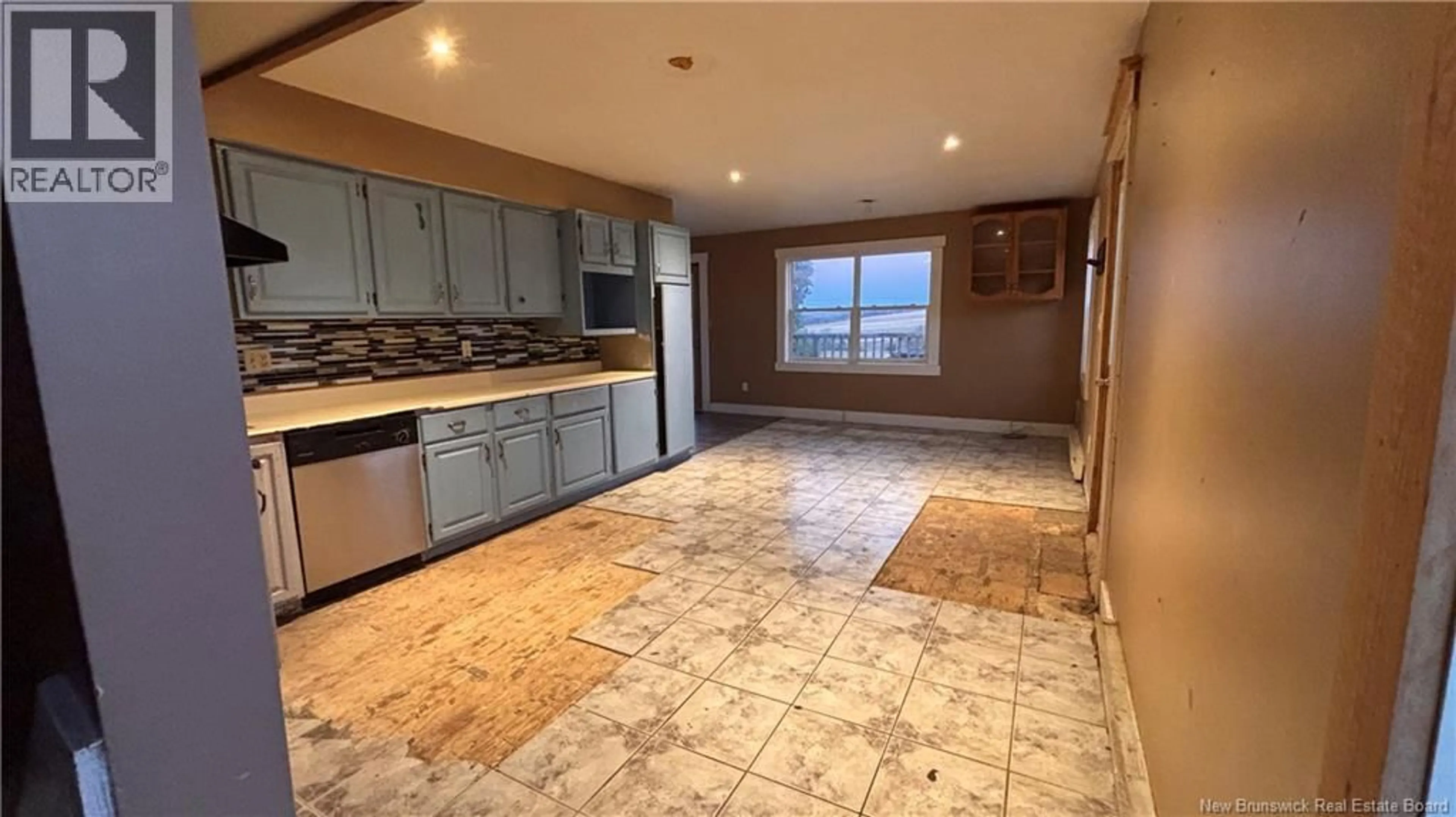 Open concept kitchen, ceramic/tile floor for 732 ROUTE 590, Waterville New Brunswick E7P1B9