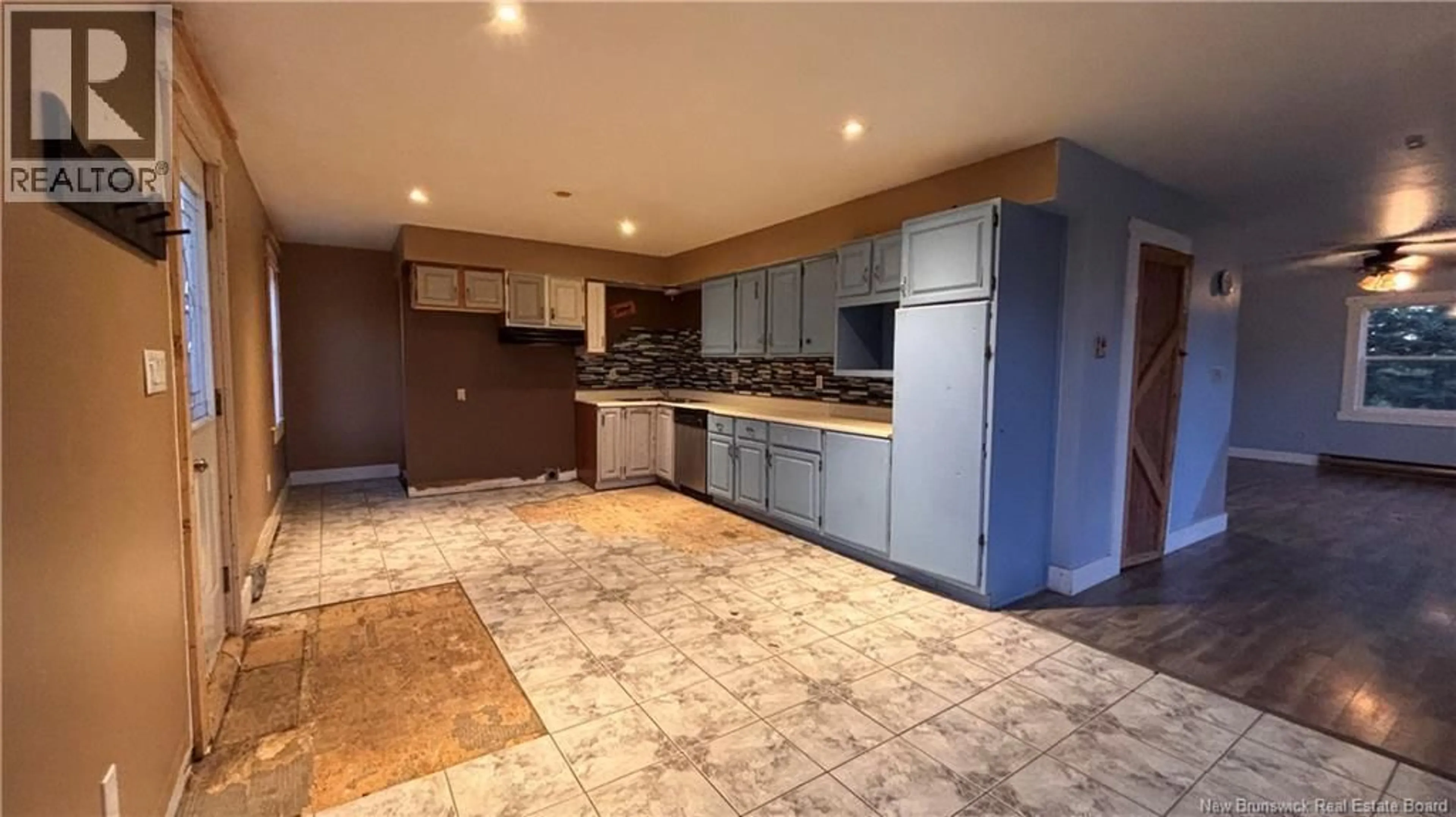 Open concept kitchen, ceramic/tile floor for 732 ROUTE 590, Waterville New Brunswick E7P1B9