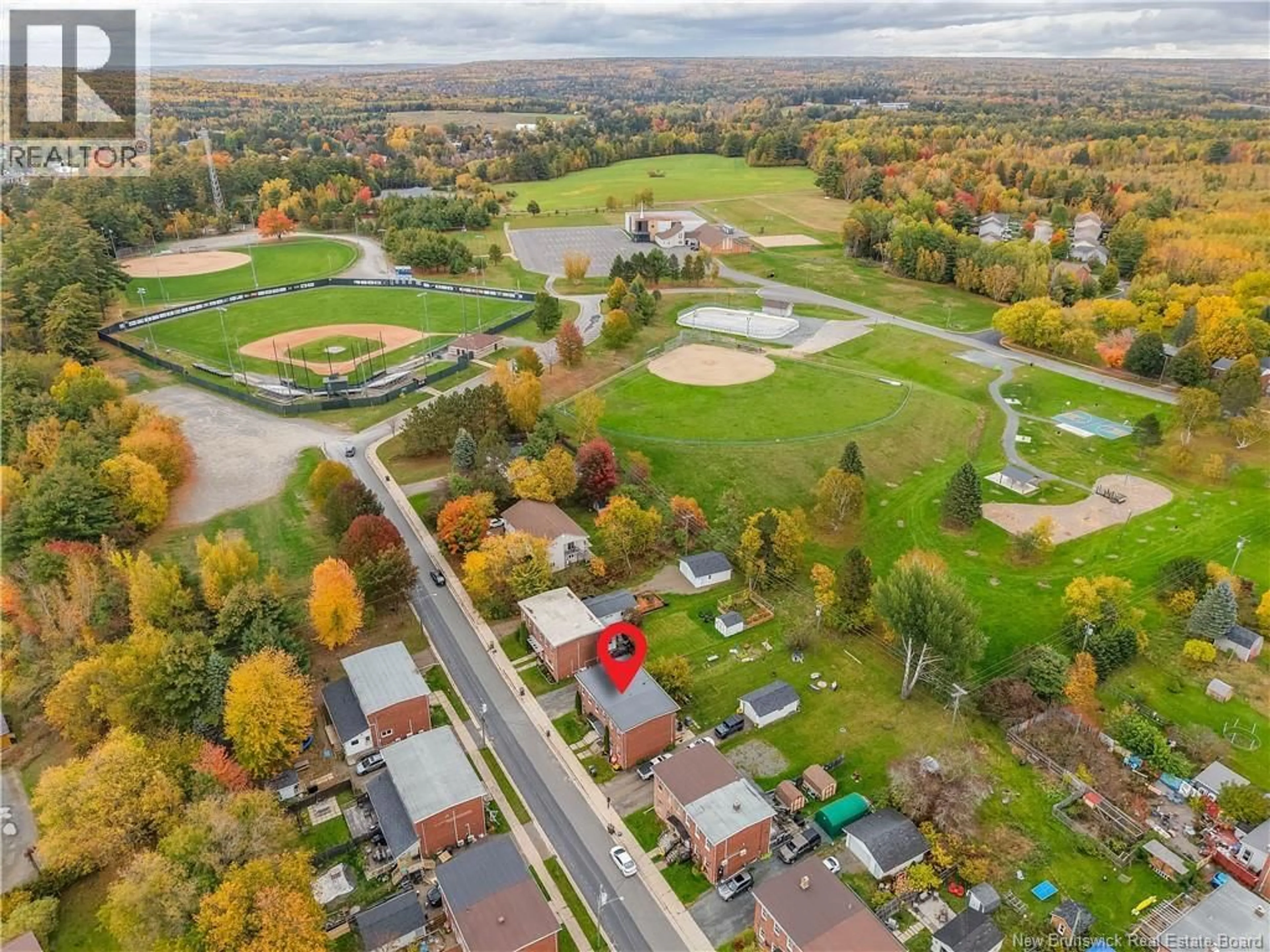 A pic from outside/outdoor area/front of a property/back of a property/a pic from drone, unknown for 42 MORRISON STREET, Fredericton New Brunswick E3A4M3