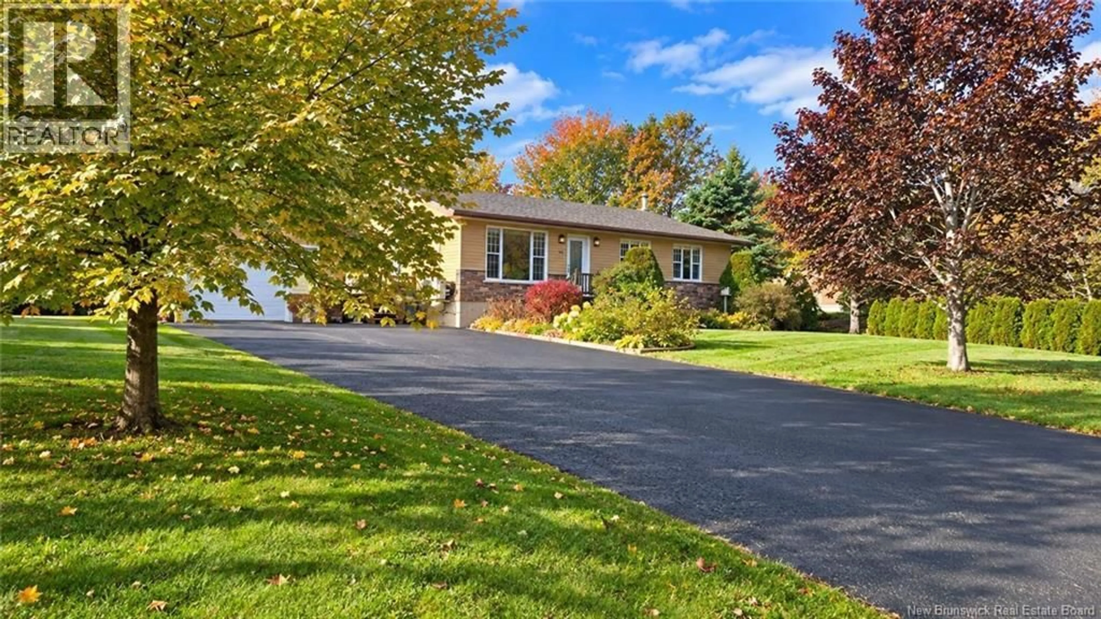 Home with vinyl exterior material, street for 64 LEGRESLEY, Neguac New Brunswick E9G1J9