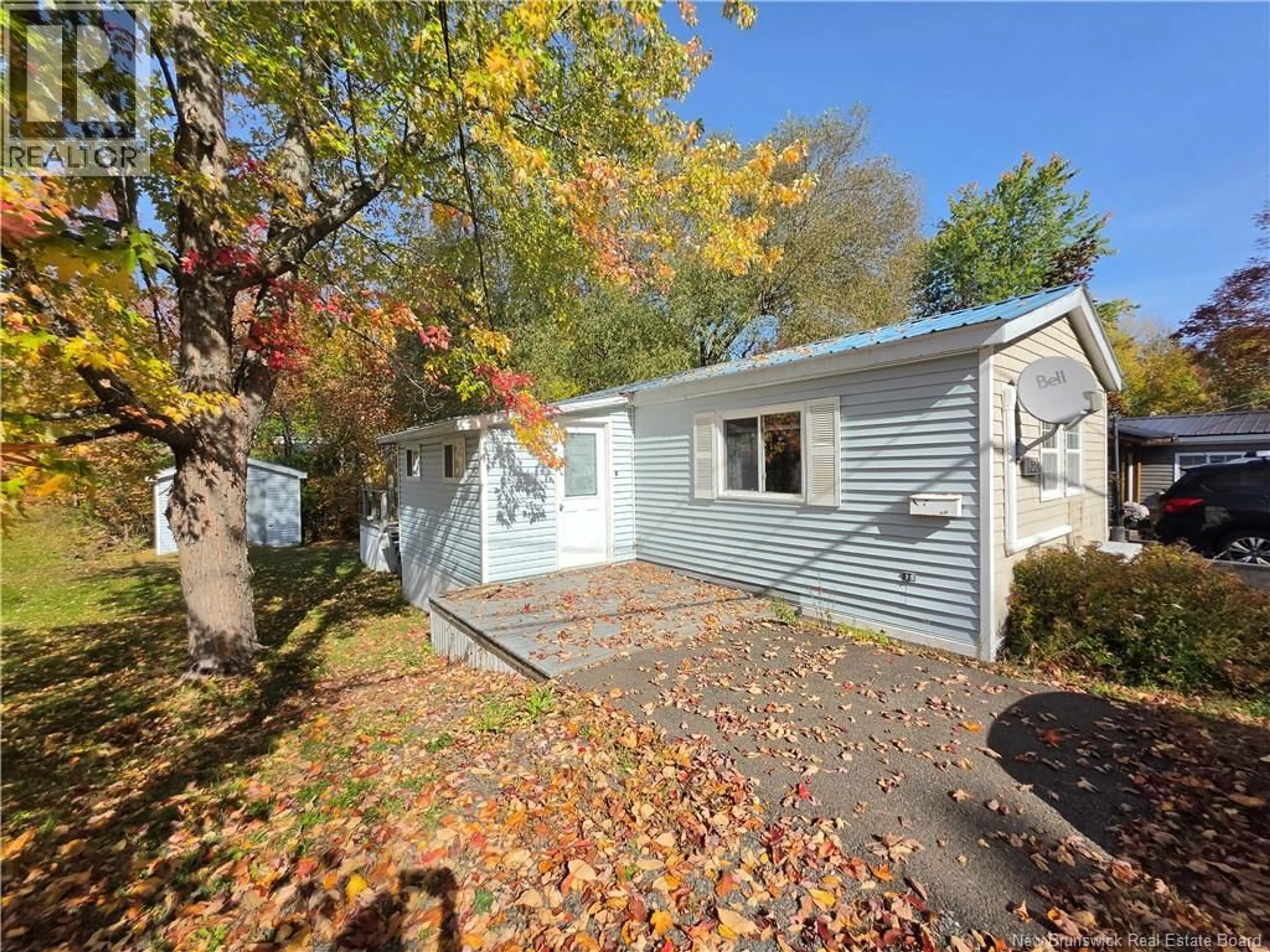 Home with vinyl exterior material, street for 458 ZACHARY LOOP, Fredericton New Brunswick E3B7M3