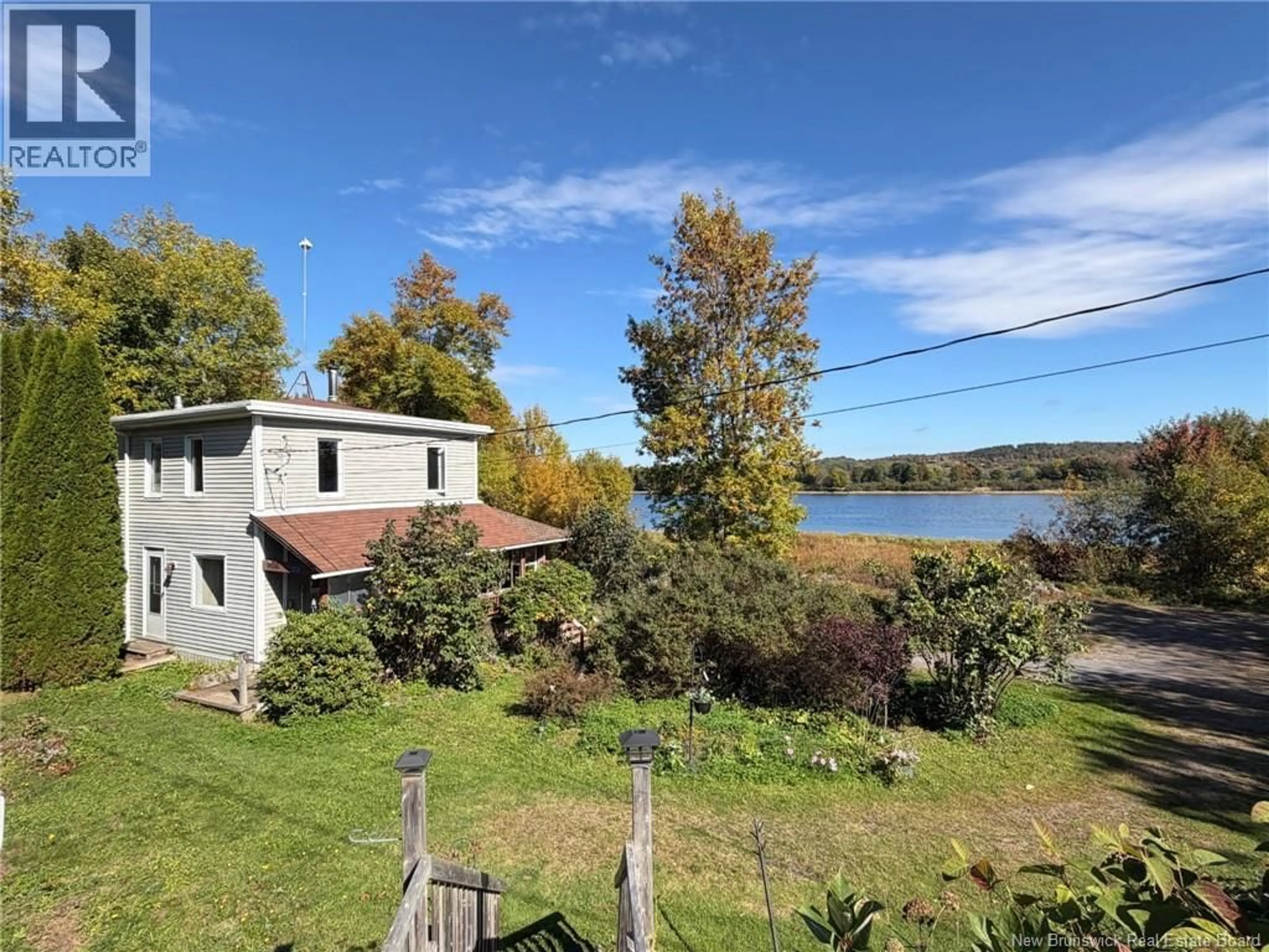 A pic from outside/outdoor area/front of a property/back of a property/a pic from drone, water/lake/river/ocean view for 5231 ROUTE 102, Hampstead New Brunswick E5M2B5