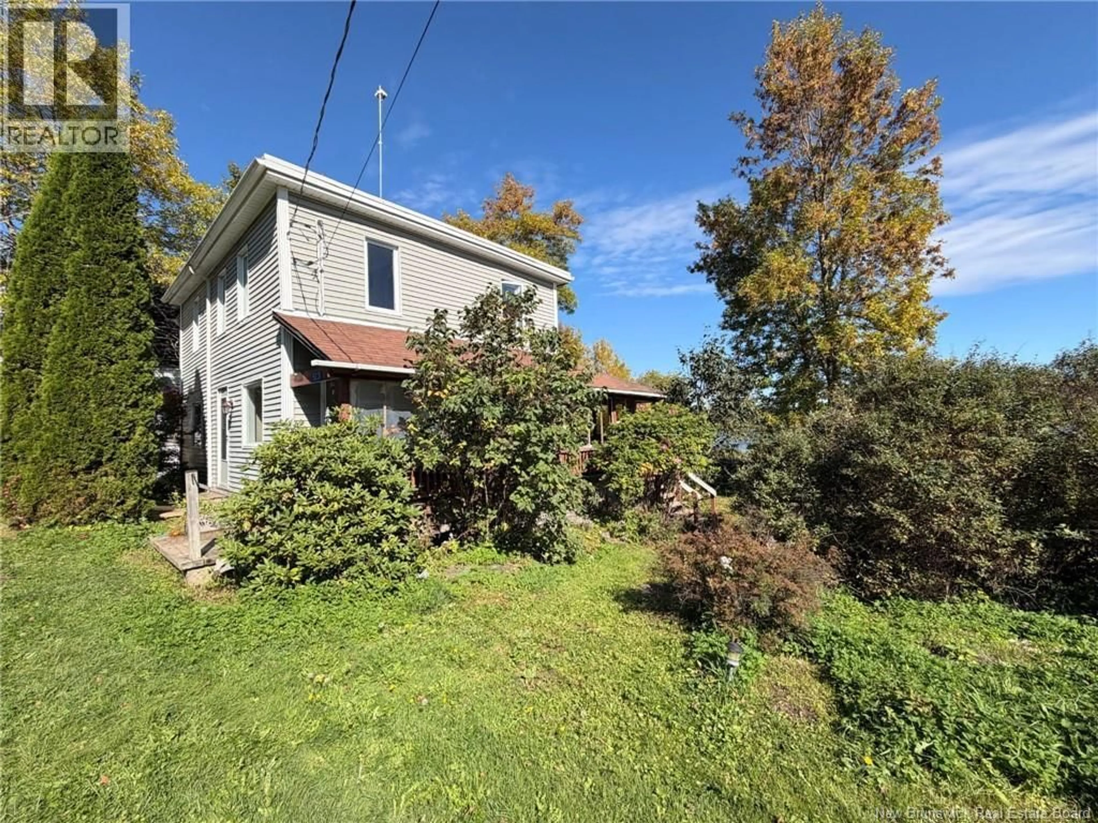 A pic from outside/outdoor area/front of a property/back of a property/a pic from drone, street for 5231 ROUTE 102, Hampstead New Brunswick E5M2B5