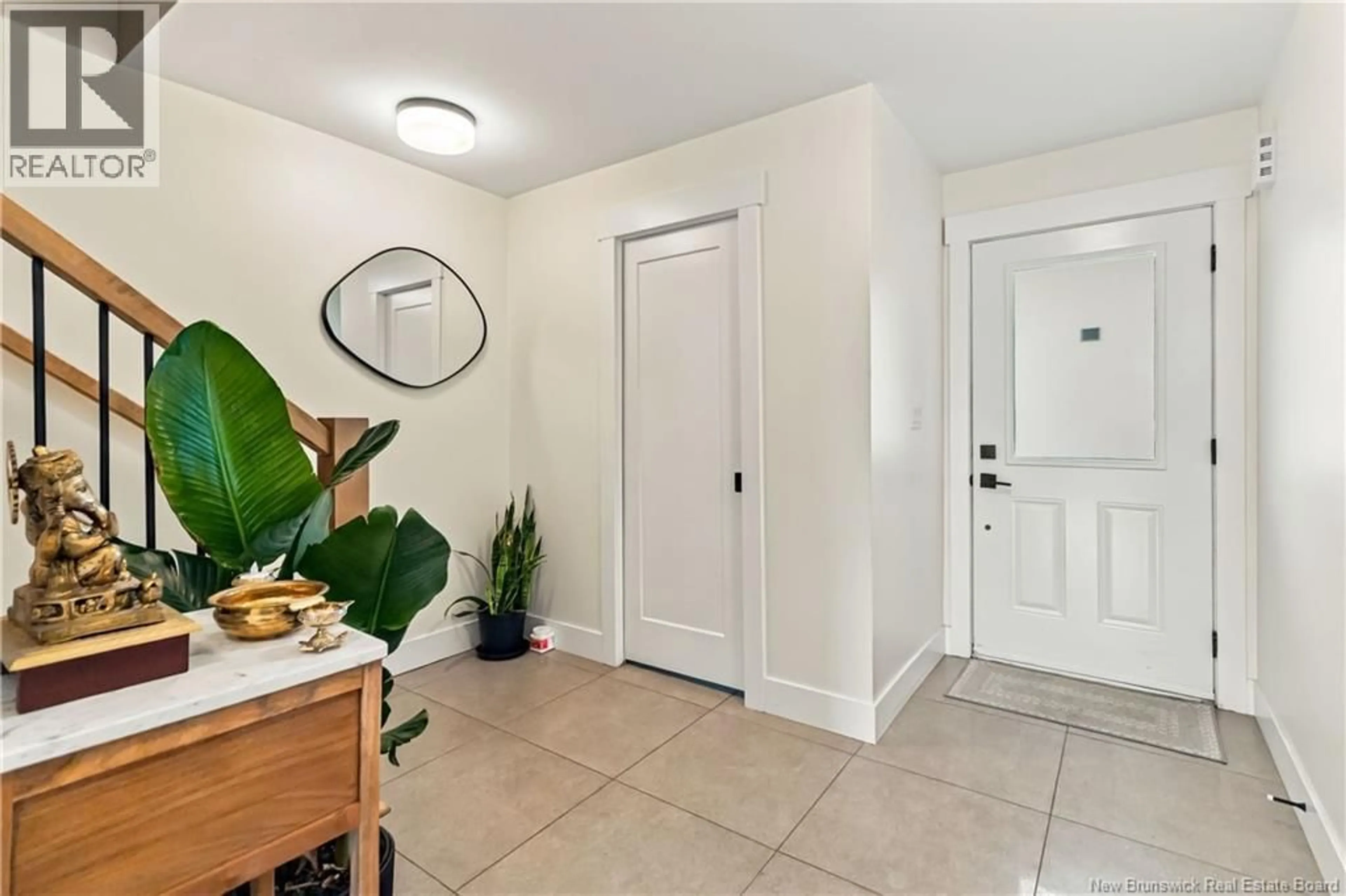 Indoor entryway for 85 WARNER STREET, Moncton New Brunswick E1A5T3