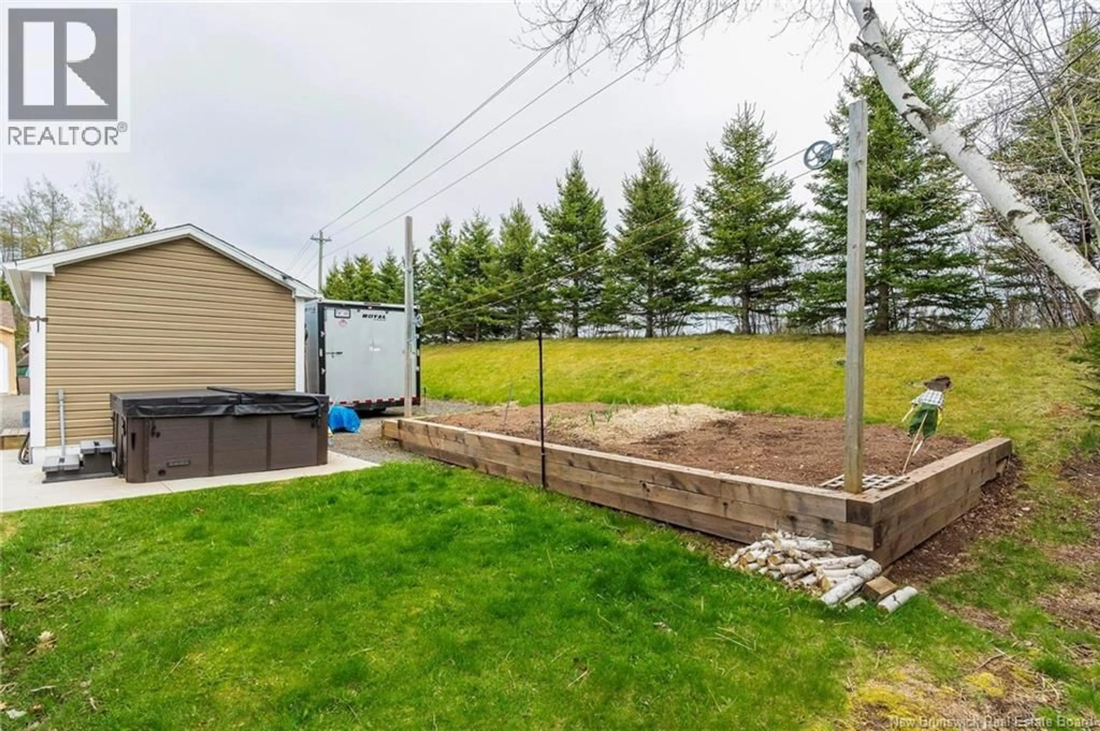 Patio, unknown for 355 CORNWALL ROAD, Shediac New Brunswick E4P1N9
