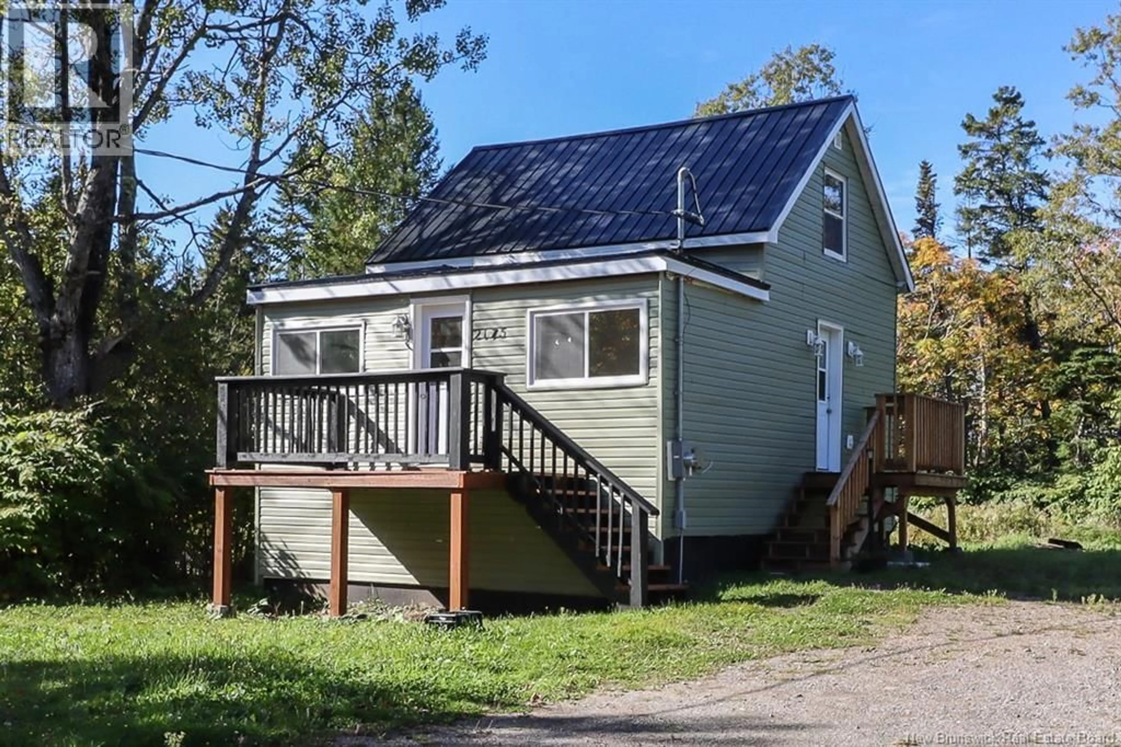 Shed for 2175 ROUTE 825, Fairfield New Brunswick E5R1X8