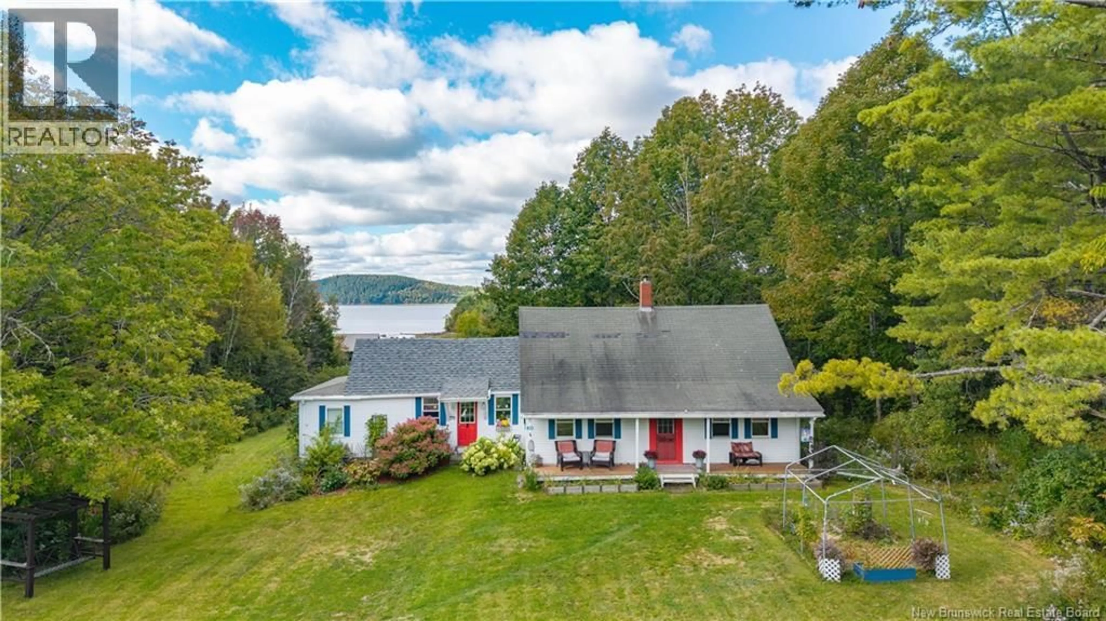 A pic from outside/outdoor area/front of a property/back of a property/a pic from drone, water/lake/river/ocean view for 30 RIVERVIEW DRIVE, Bayside New Brunswick E5B2Y6