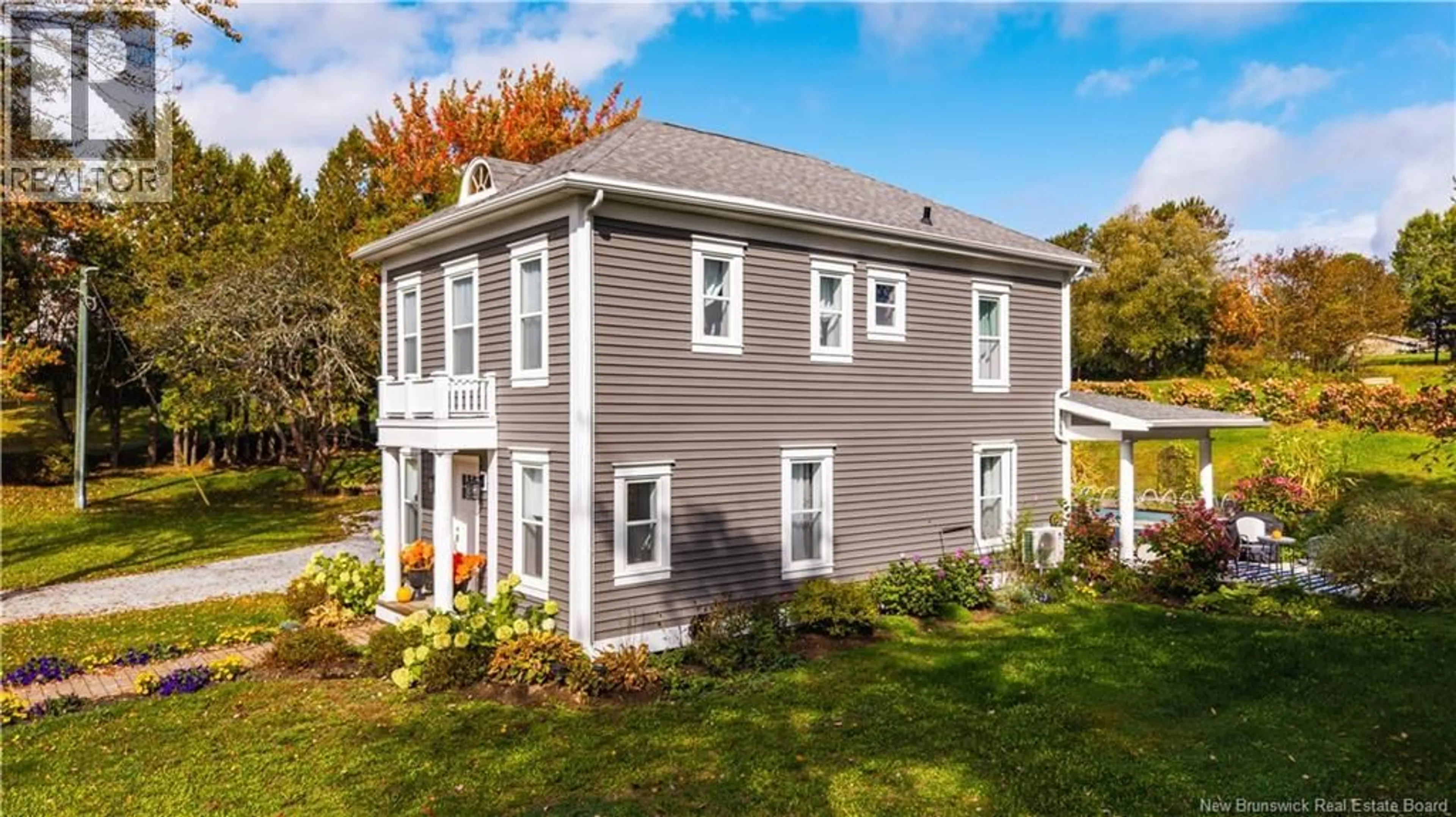 Home with vinyl exterior material, building for 44 RIVERVIEW AVENUE, St George New Brunswick E5C3M6