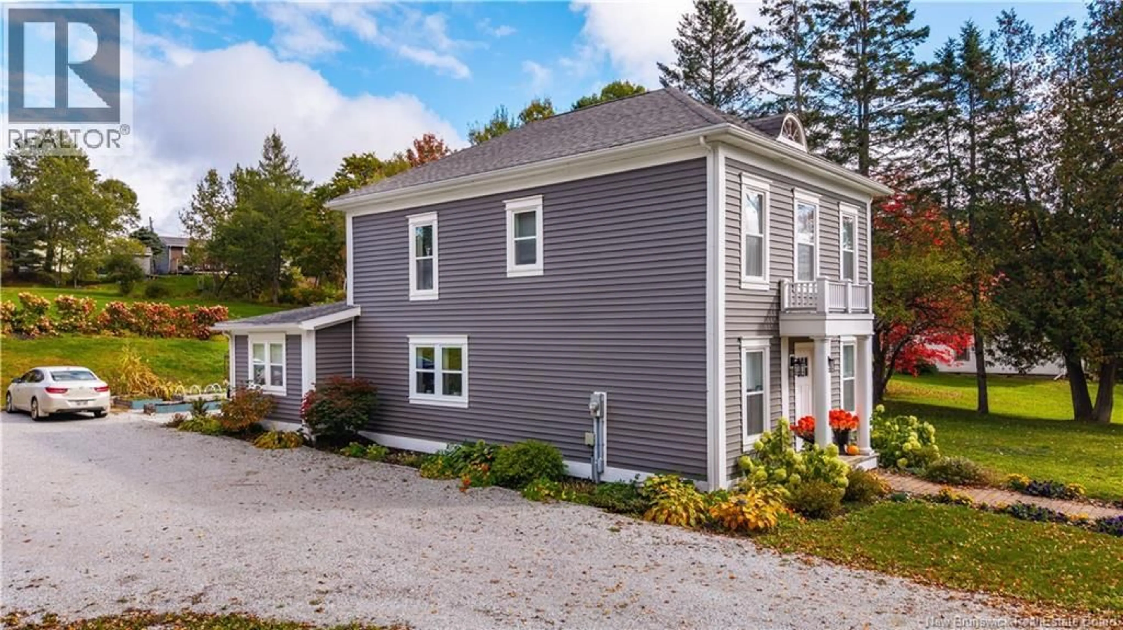 Home with vinyl exterior material, street for 44 RIVERVIEW AVENUE, St George New Brunswick E5C3M6