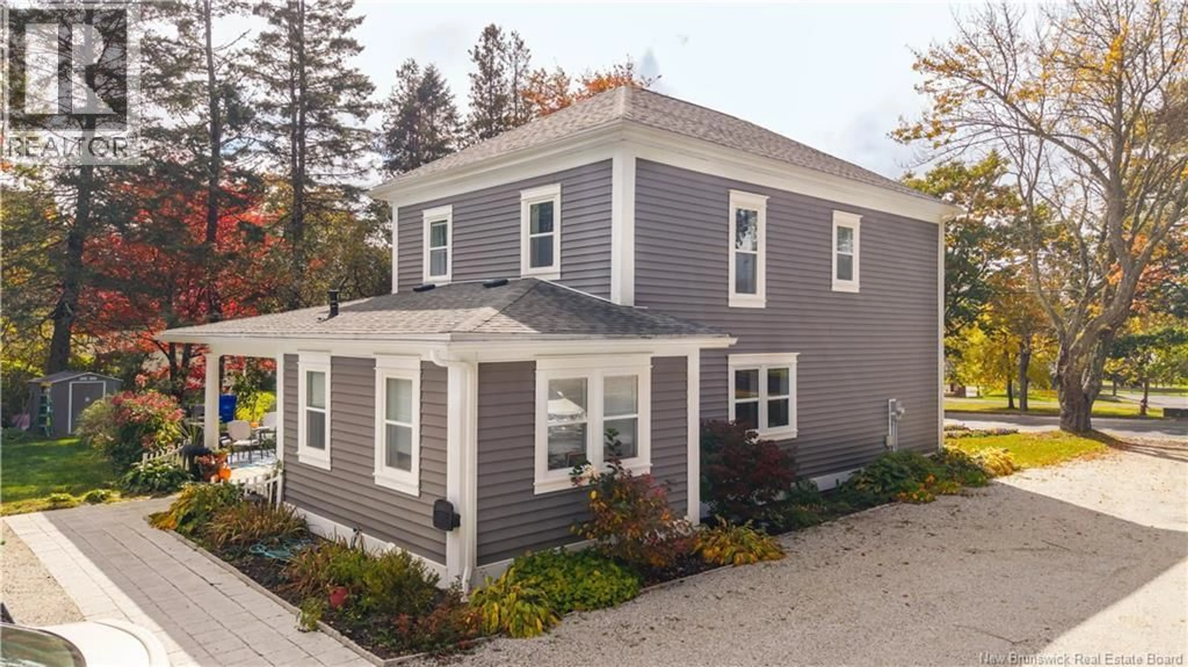 Home with vinyl exterior material, street for 44 RIVERVIEW AVENUE, St George New Brunswick E5C3M6
