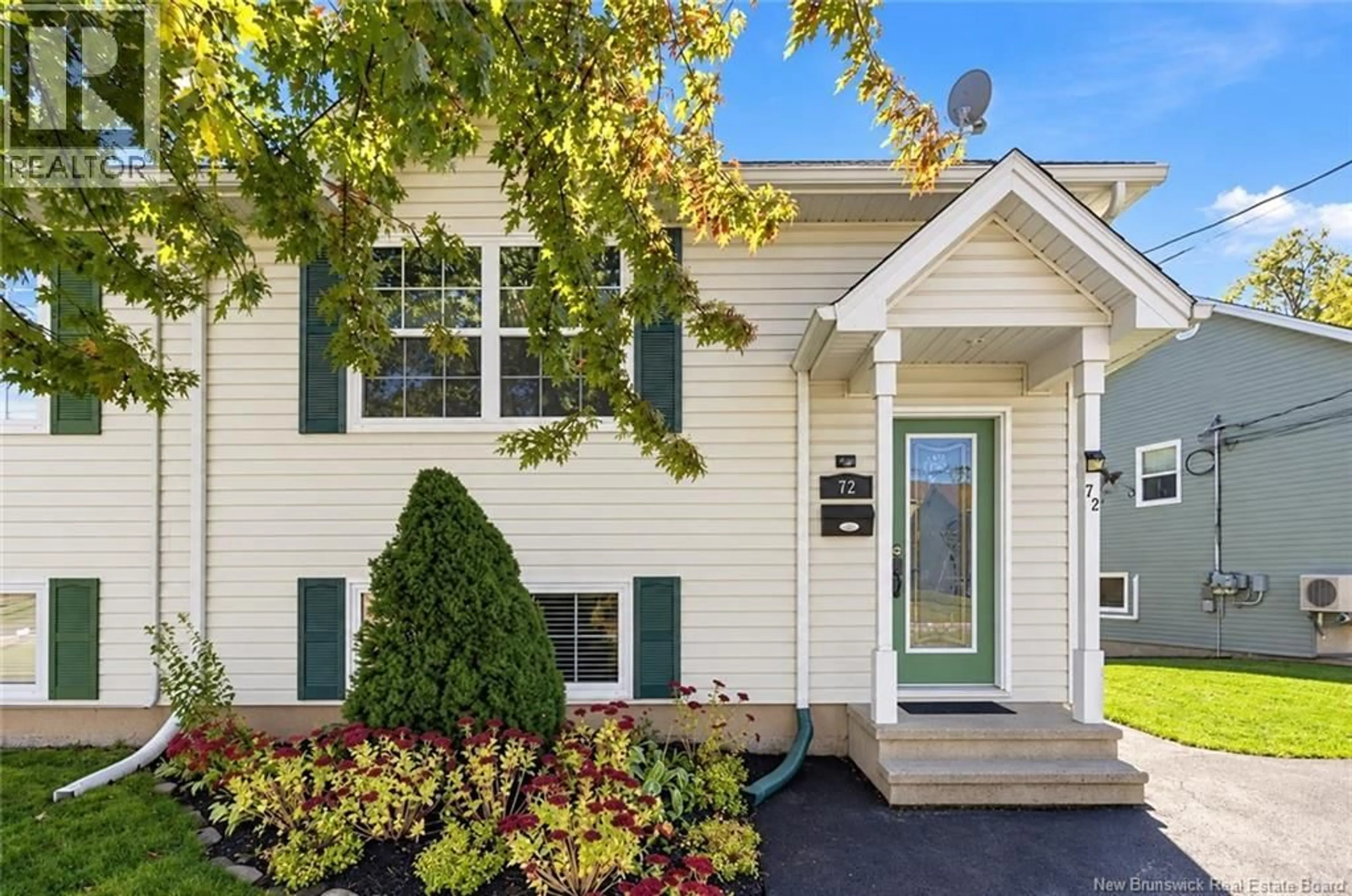 Home with vinyl exterior material, street for 72 DANNY STREET, Dieppe New Brunswick E1A0H8