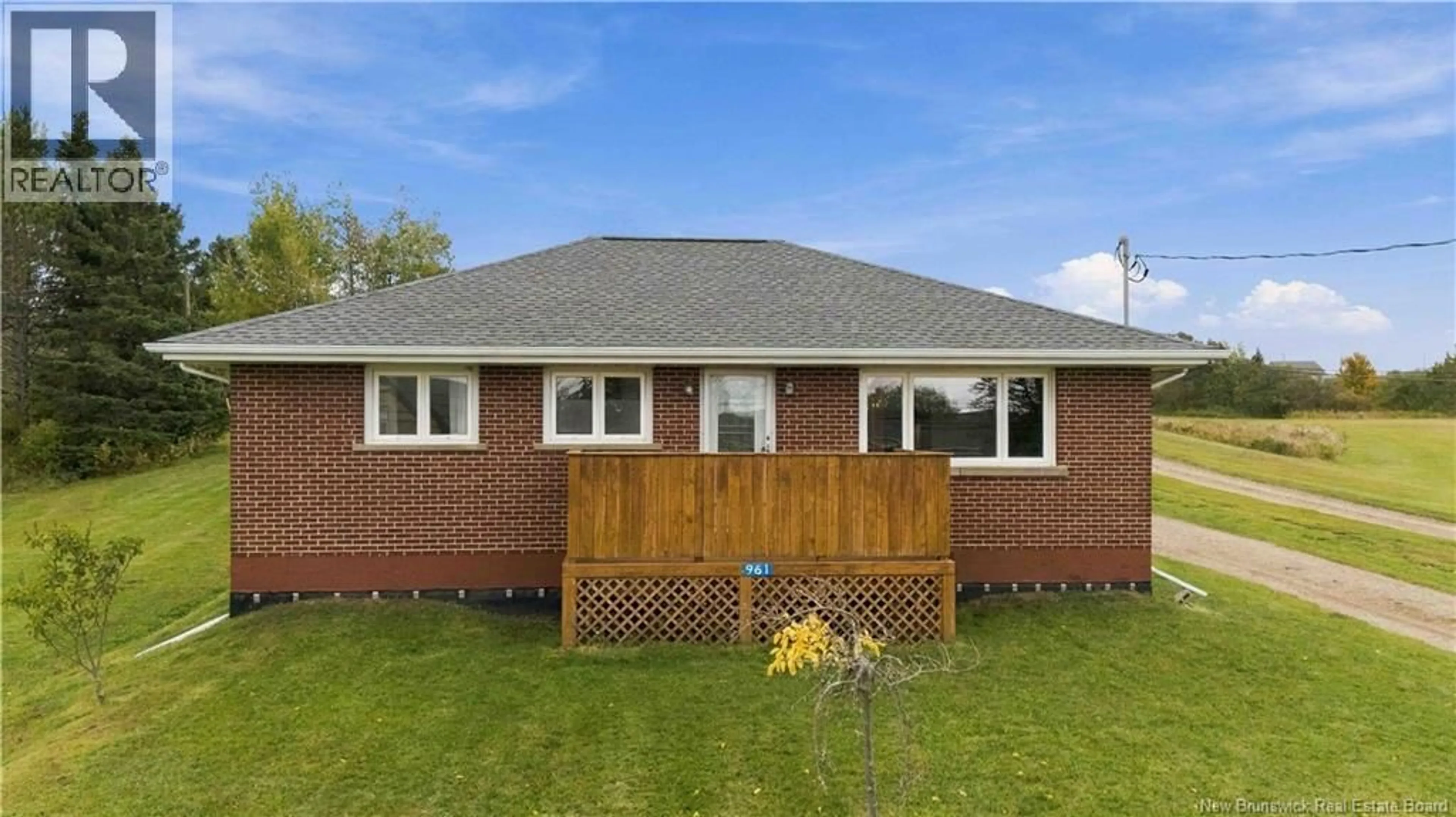 Home with brick exterior material, building for 961 ROYAL ROAD, Memramcook New Brunswick E4K1X6