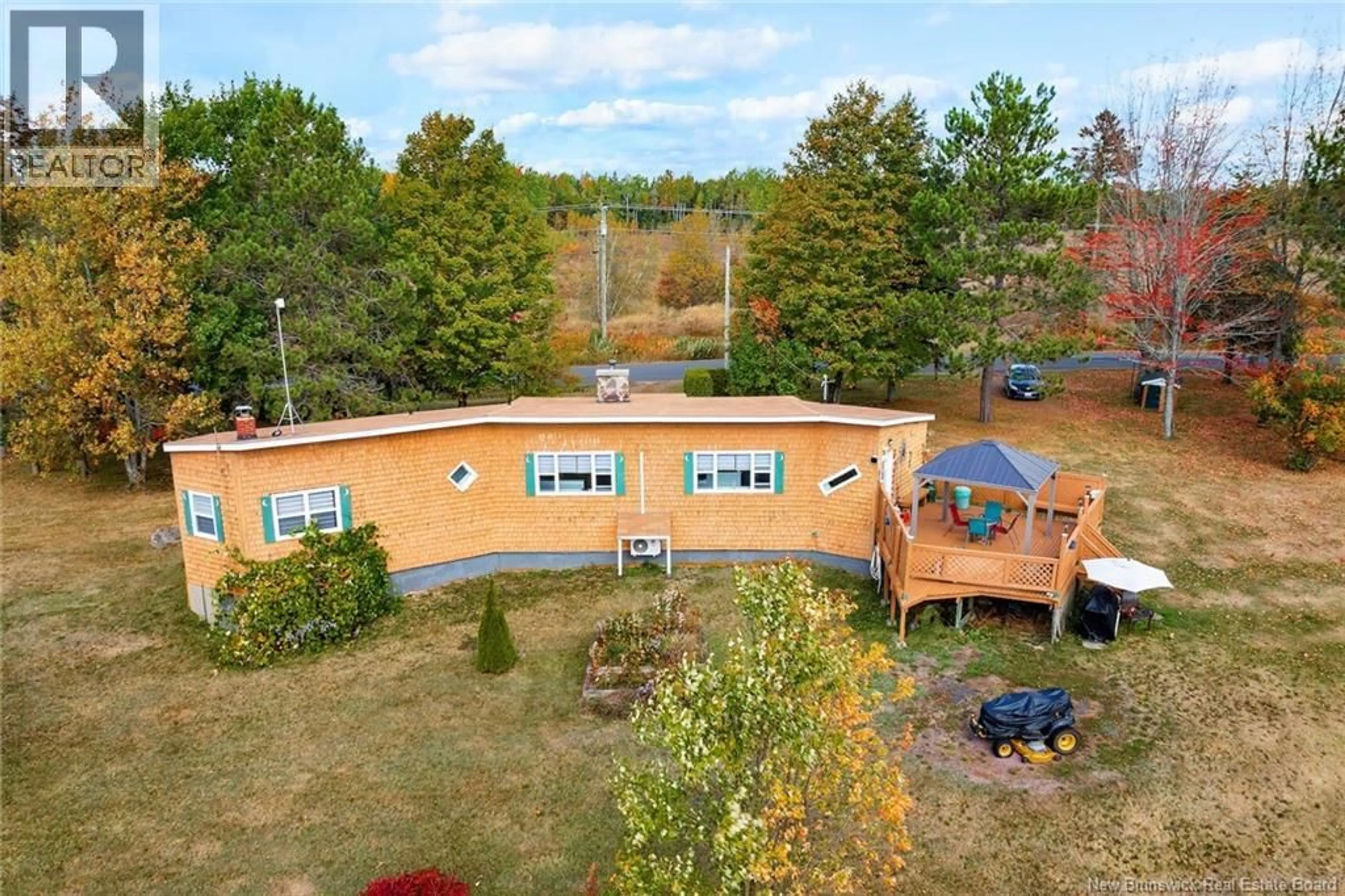 A pic from outside/outdoor area/front of a property/back of a property/a pic from drone, water/lake/river/ocean view for 1520 COX POINT ROAD, Cumberland Bay New Brunswick E4A2Z7