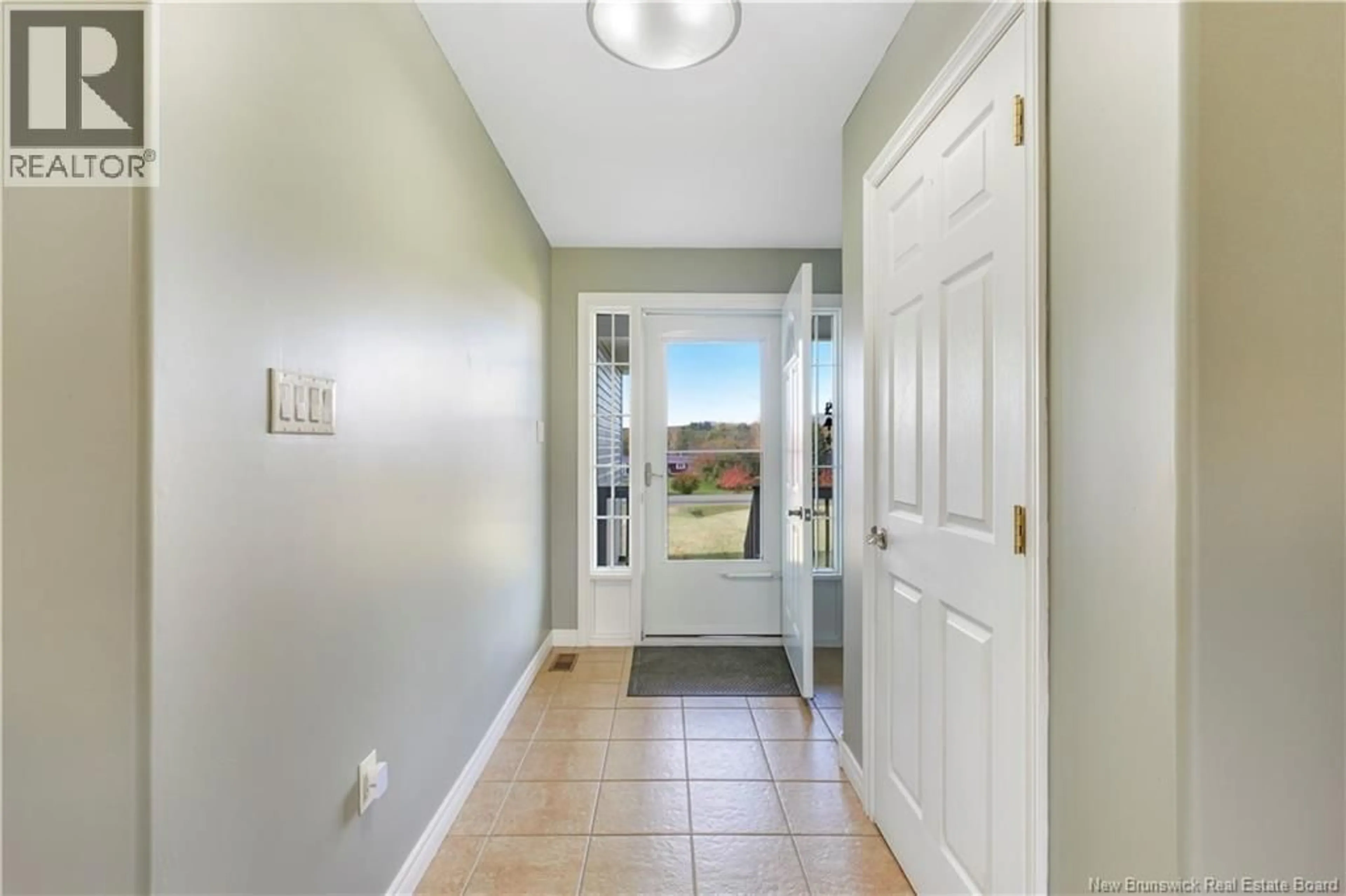 Indoor entryway for 10522 ROUTE 105, Upper Kent New Brunswick E7J2B4