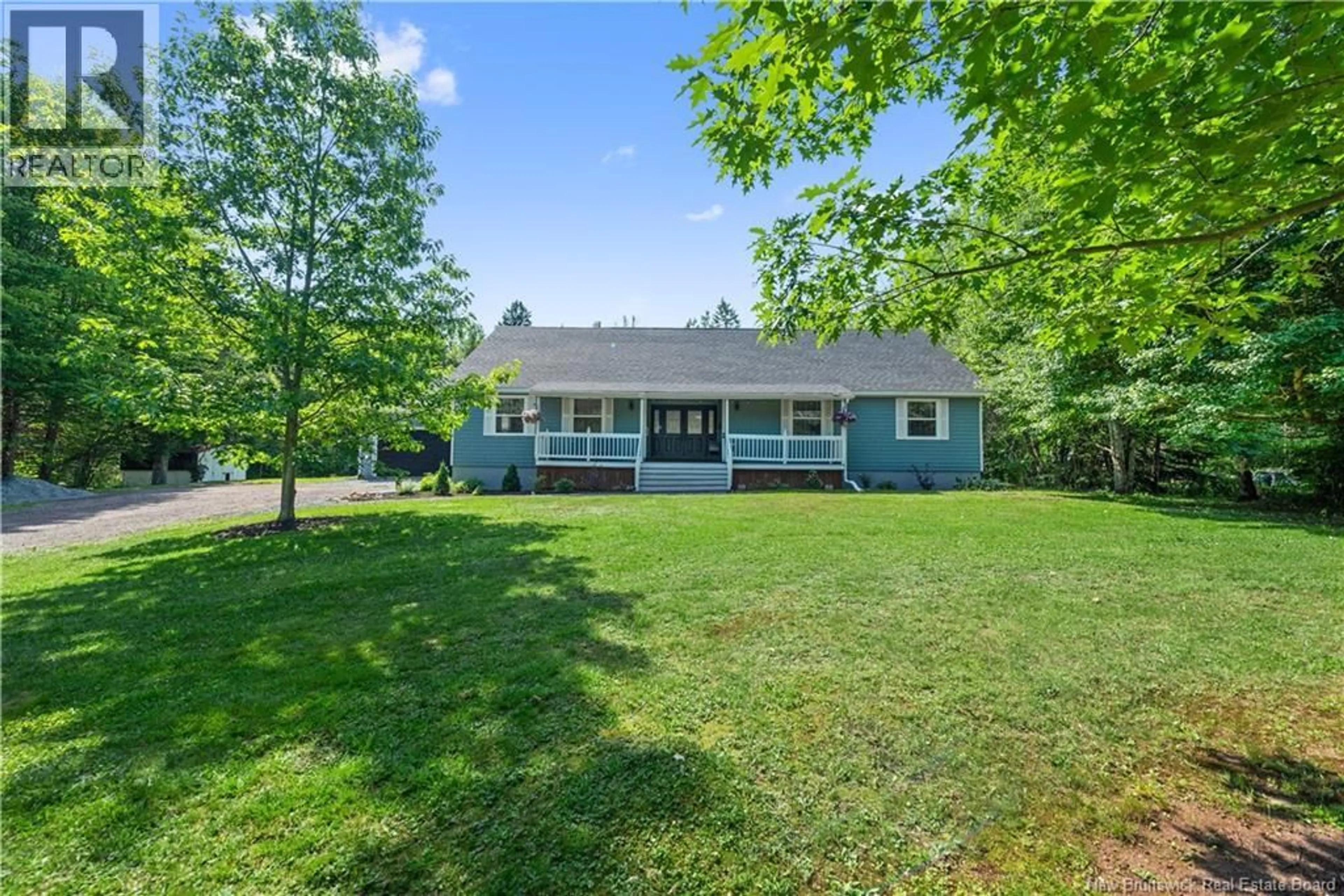 A pic from outside/outdoor area/front of a property/back of a property/a pic from drone, unknown for 32 RIVERBEND, Turtle Creek New Brunswick E1J2B3