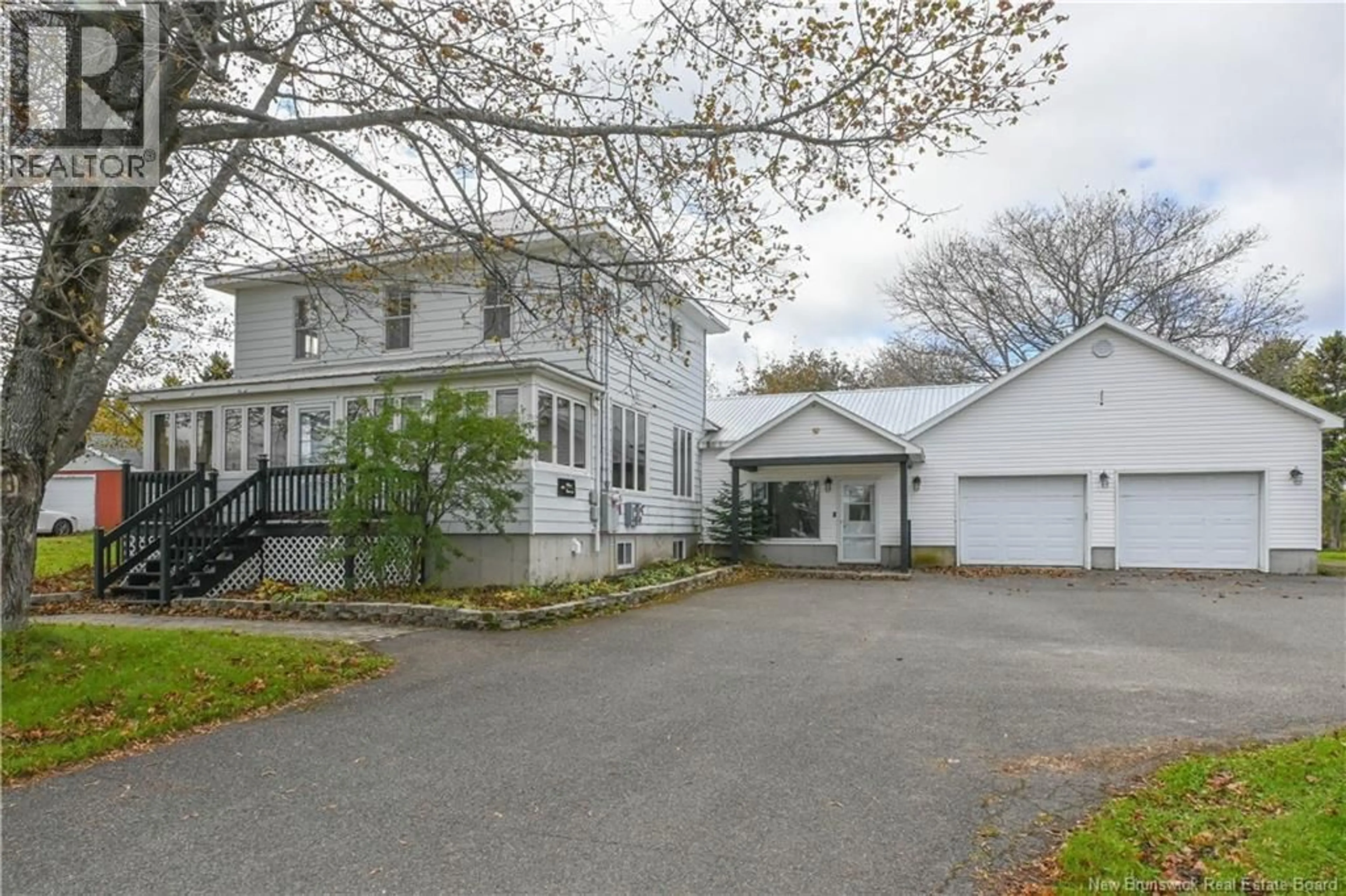 A pic from outside/outdoor area/front of a property/back of a property/a pic from drone, street for 4199 PRINCIPALE STREET, Tracadie New Brunswick E1X1B9