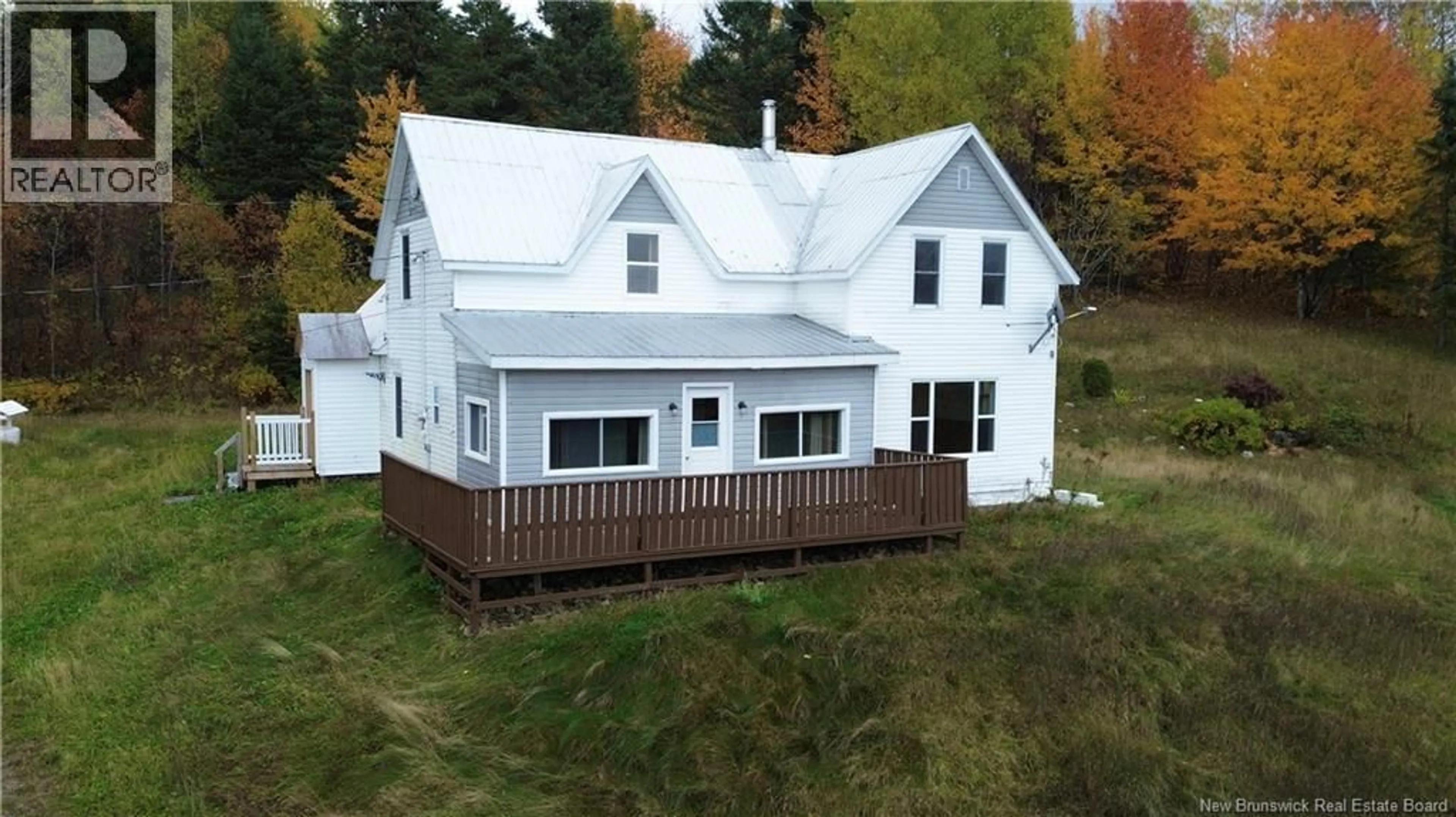 A pic from outside/outdoor area/front of a property/back of a property/a pic from drone, building for 389 KNOWLESVILLE ROAD, Knowlesville New Brunswick E7L1M5