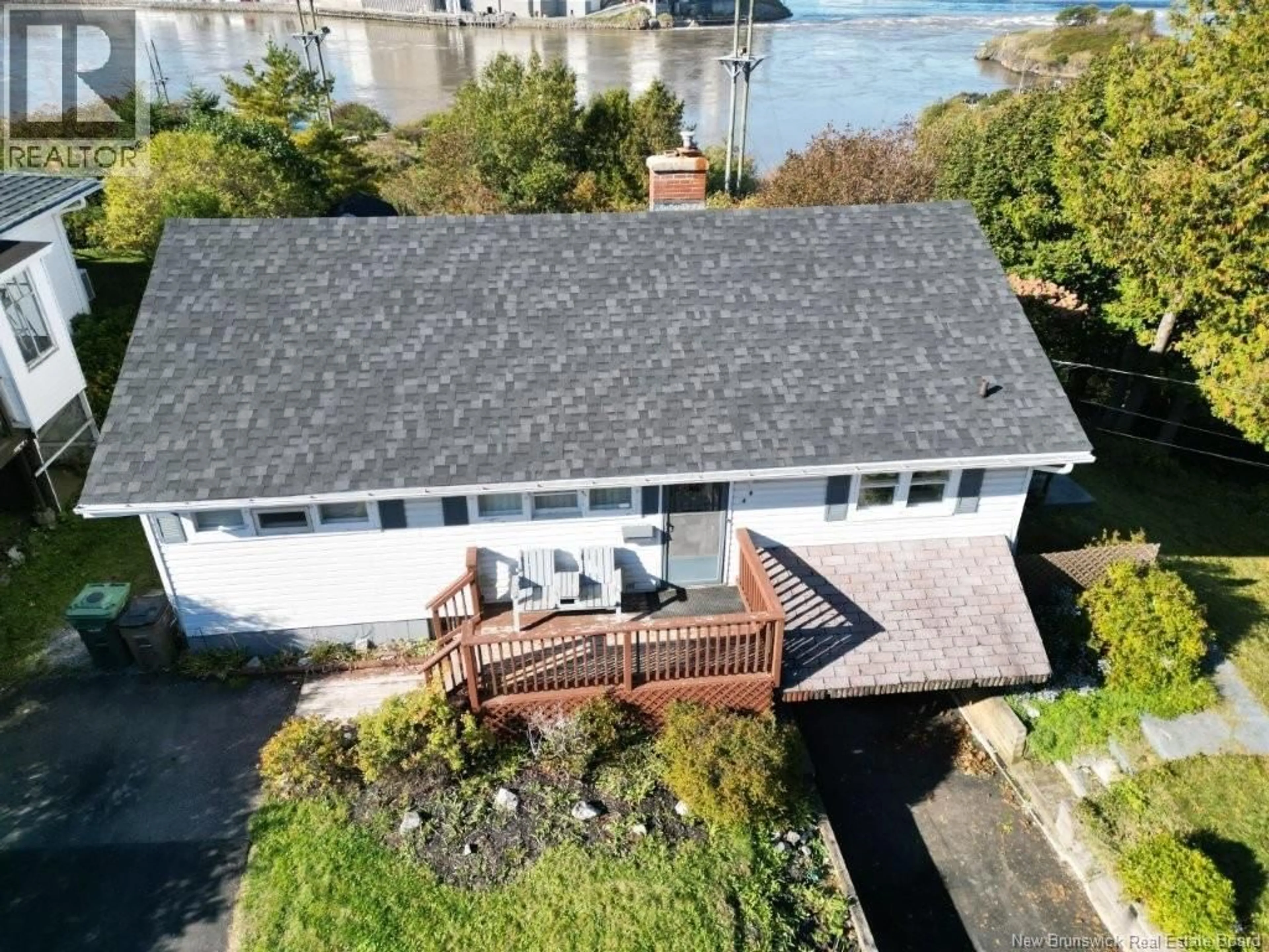 Unknown for 44 FALLSVIEW AVENUE, Saint John New Brunswick E2K1C2
