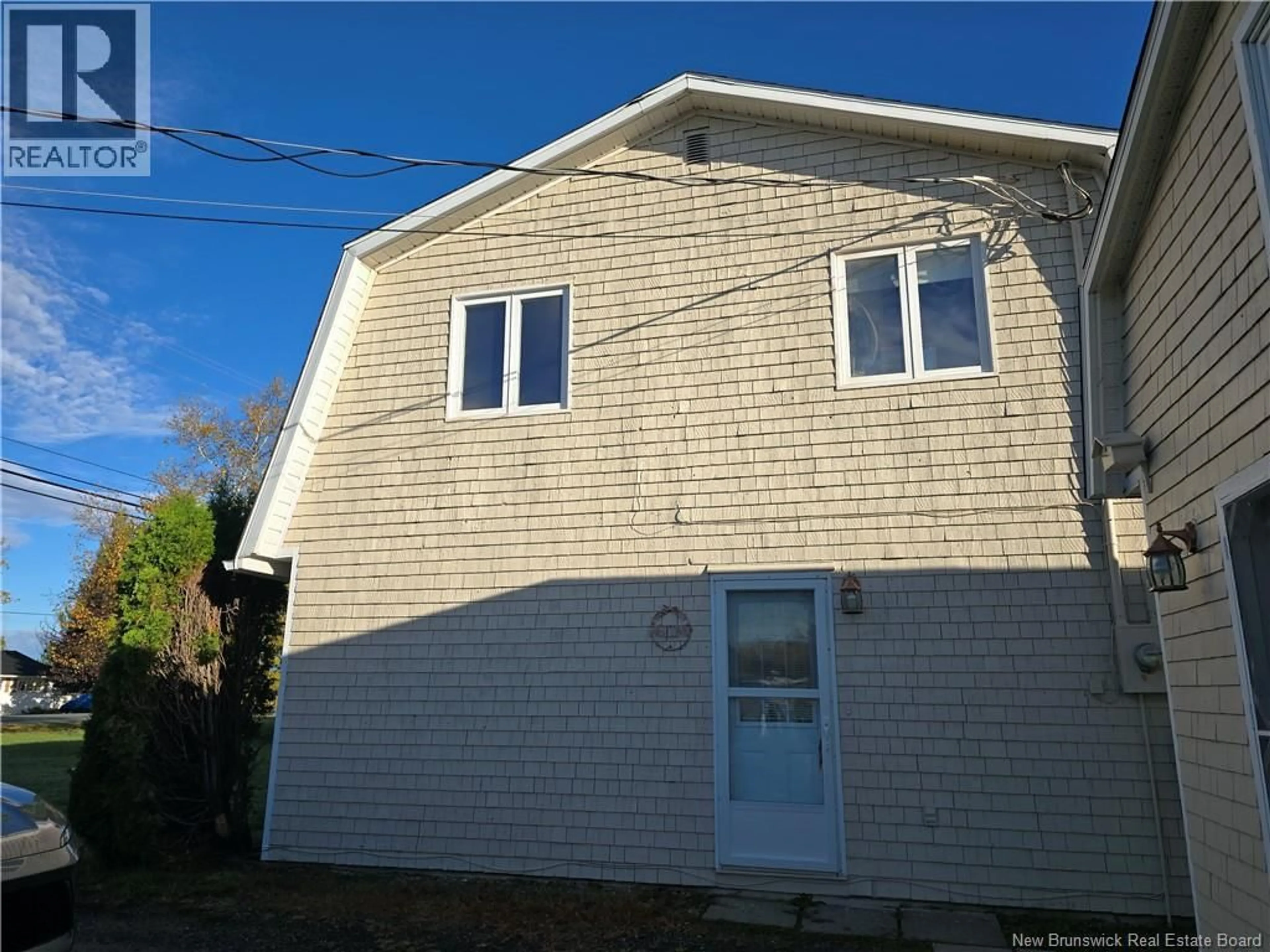 Home with vinyl exterior material, building for 1395 ROUTE 430, Big River New Brunswick E2A6S3